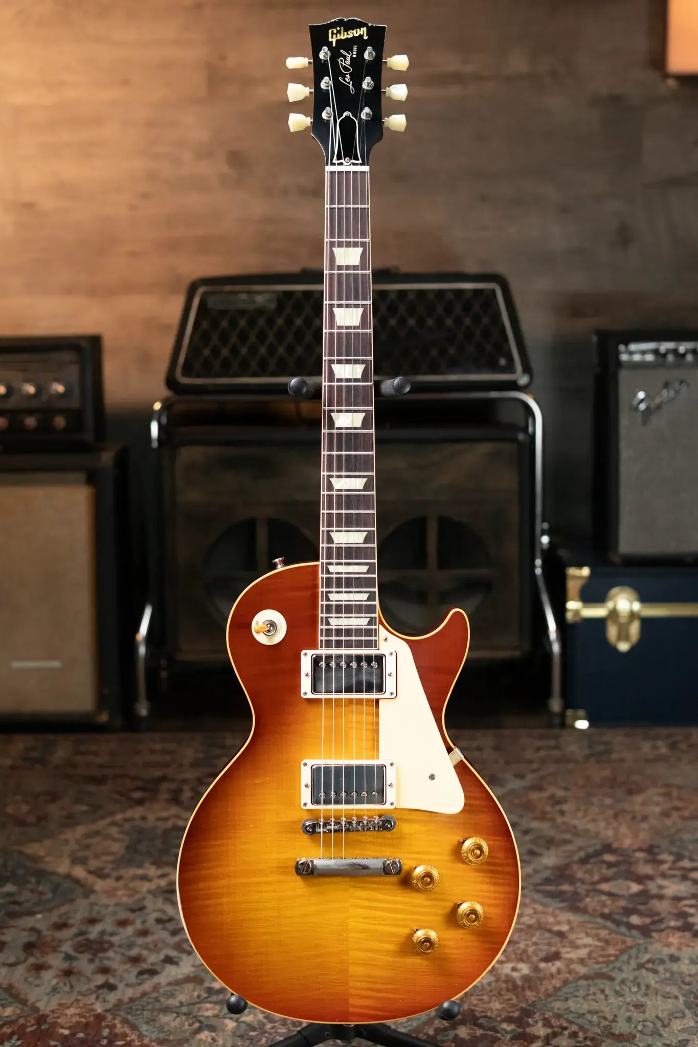 Gibson Custom Shop 1959 Les Paul Standard Reissue Murphy Lab Light Aged Royal Teaburst with Hardshell 672b6c0aae9d0