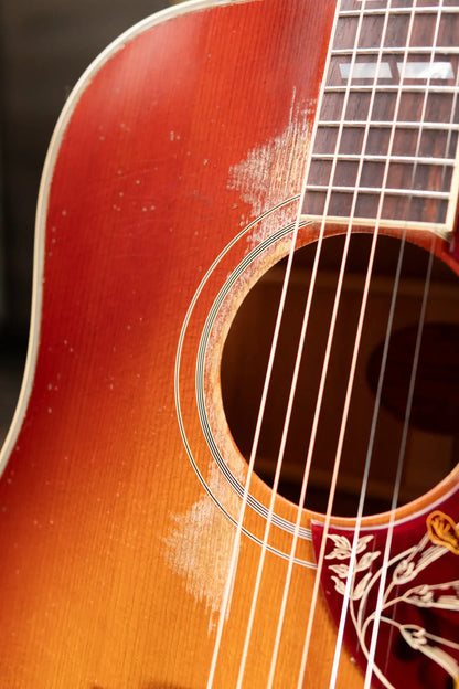 Gibson Custom Shop 1960 Hummingbird Murphy Lab Heavy Aged Dreadnought Acoustic Guitar - Heritage Cherry Sunburst with Hardshell Case - Demo