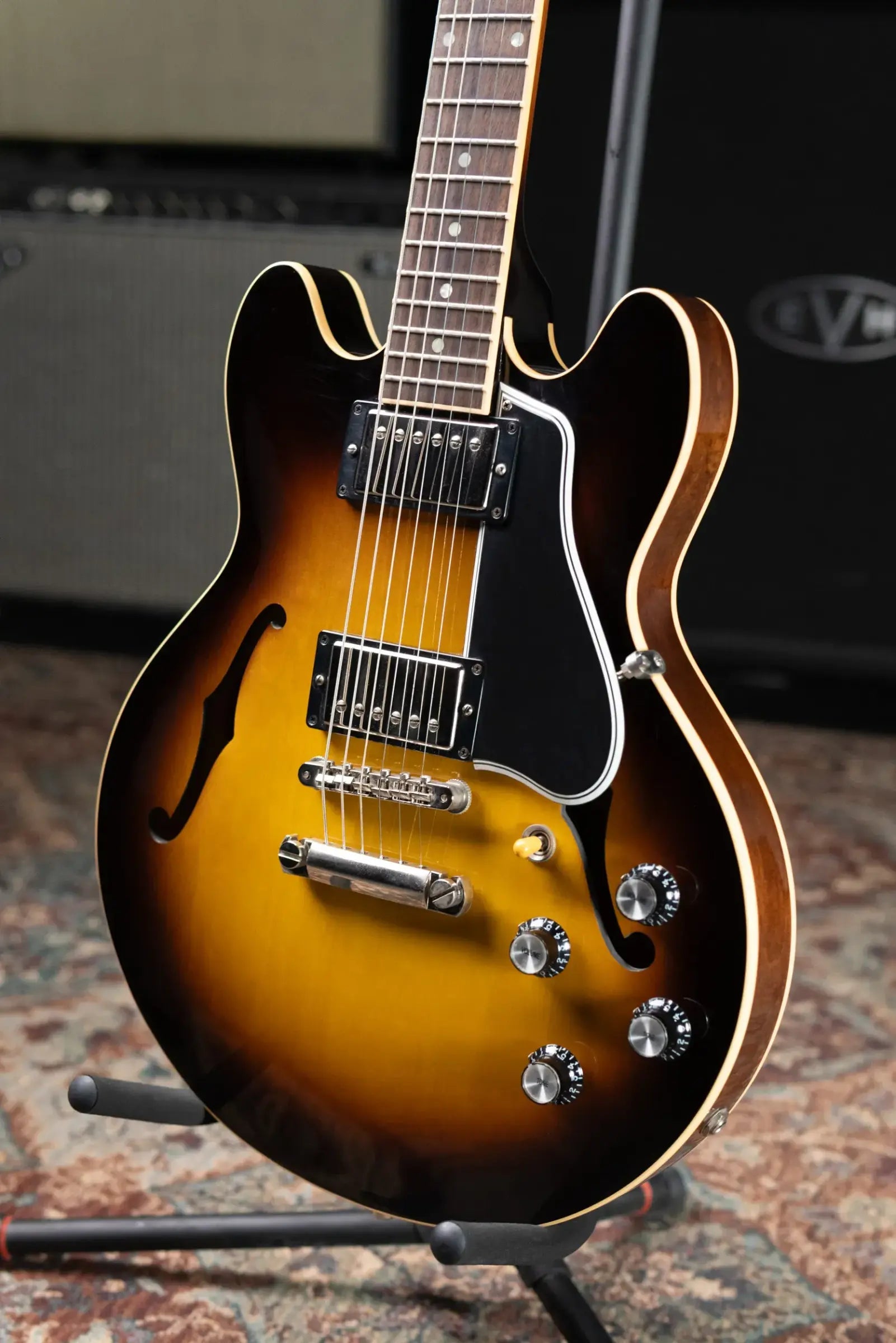 Gibson Custom Shop ES-3399 (339) Sunburst with hardcase - Used