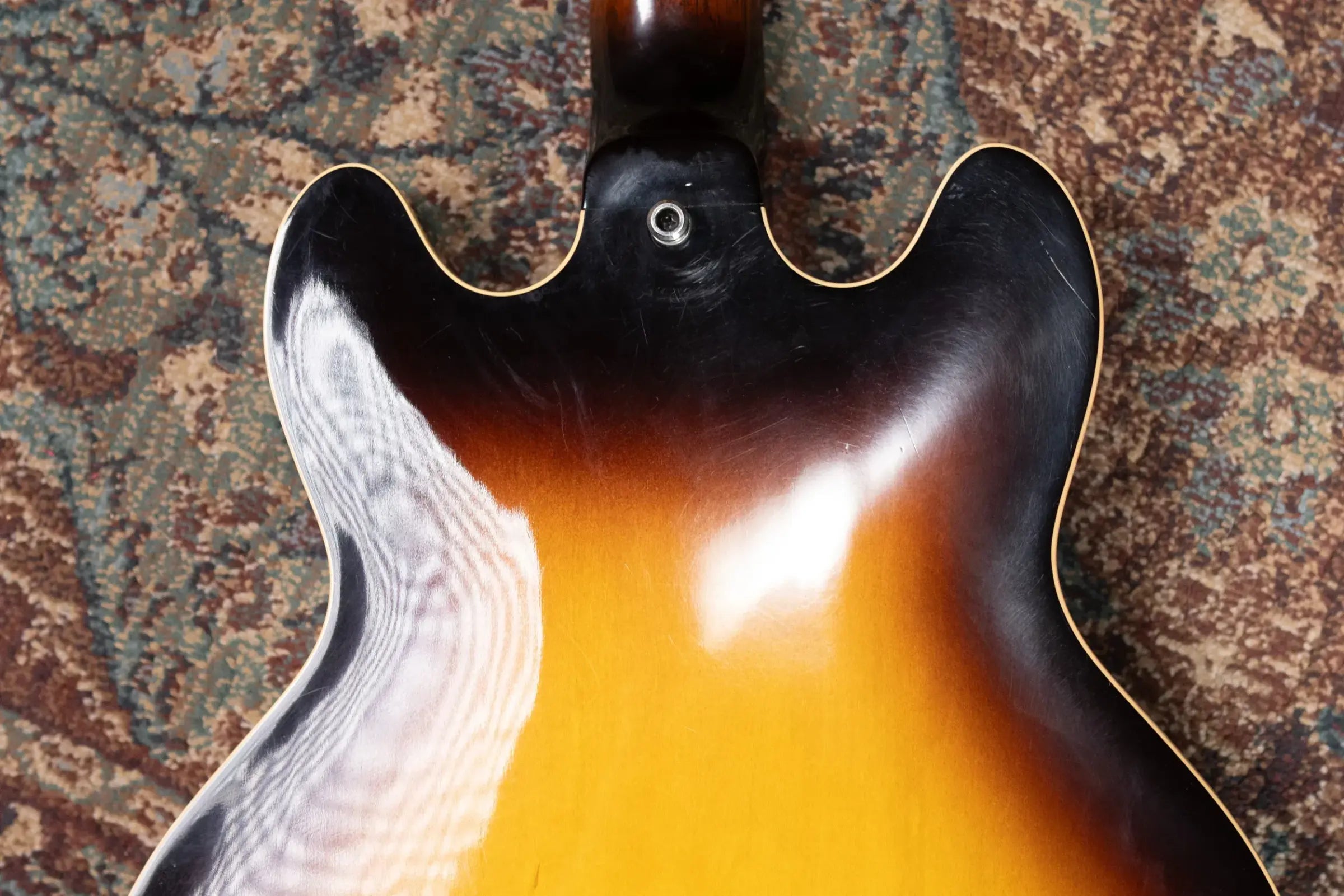 Gibson Custom Shop ES-3399 (339) Sunburst with hardcase - Used
