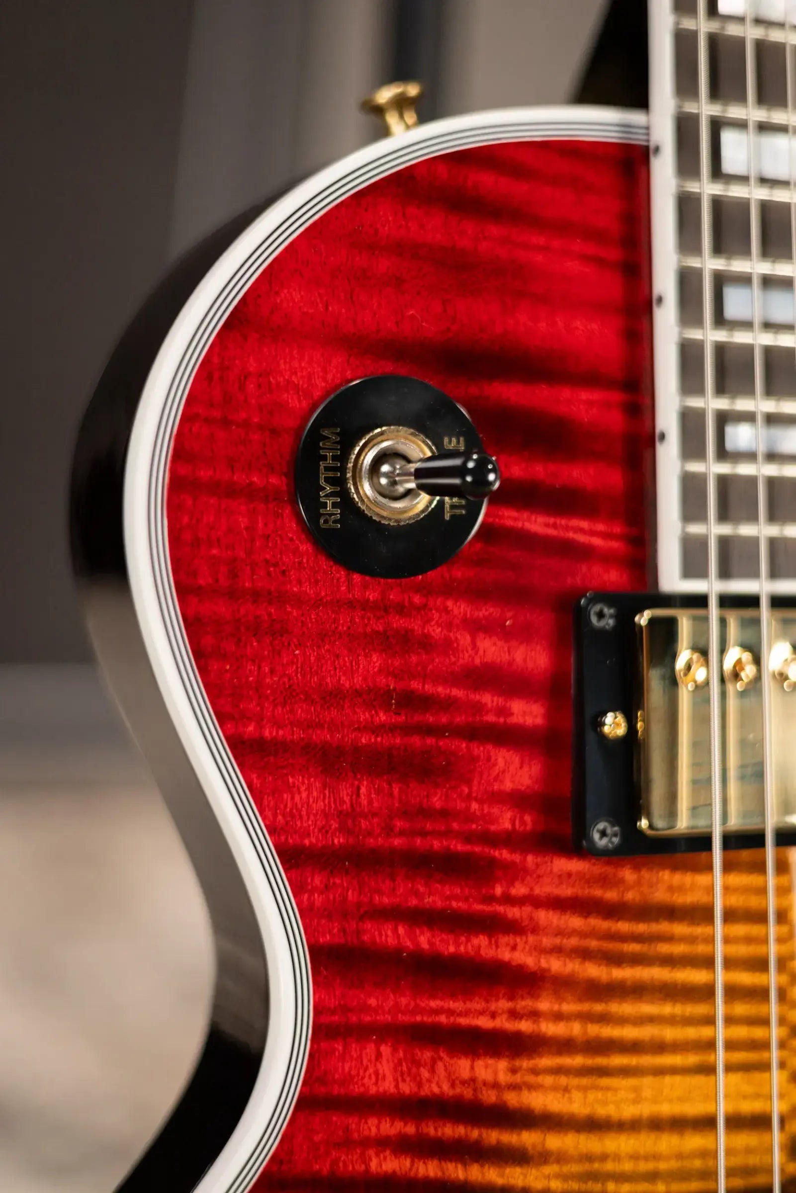 Gibson Custom Shop Les Paul Axcess Custom Figured Top Electric Guitar - Bengal Burst with Hardshell Case