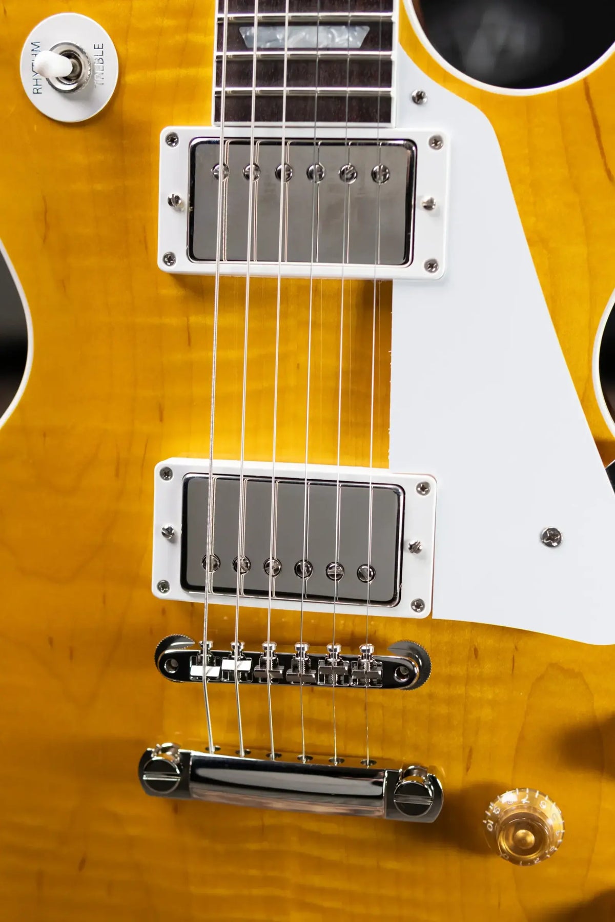 Gibson Custom Shop Les Paul Standard Electric Guitar - Translucent Amber Gloss with Hardshell Case
