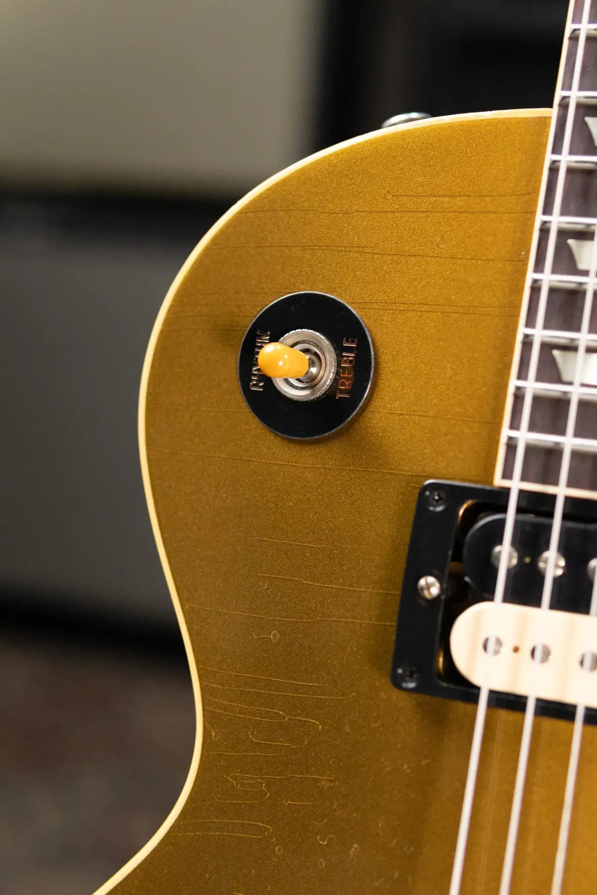 Gibson Custom Shop Limited Edition 1957 Les Paul Reissue Murphy Lab Electric Guitar - Goldtop Dark Back Light Aged with Hardshell Case