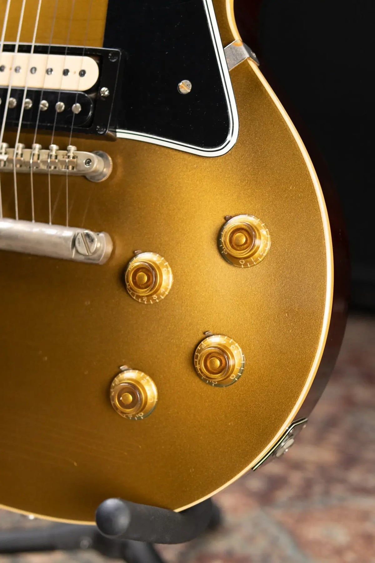 Gibson Custom Shop Limited Edition 1957 Les Paul Reissue Murphy Lab Electric Guitar - Goldtop Dark Back Light Aged with Hardshell Case
