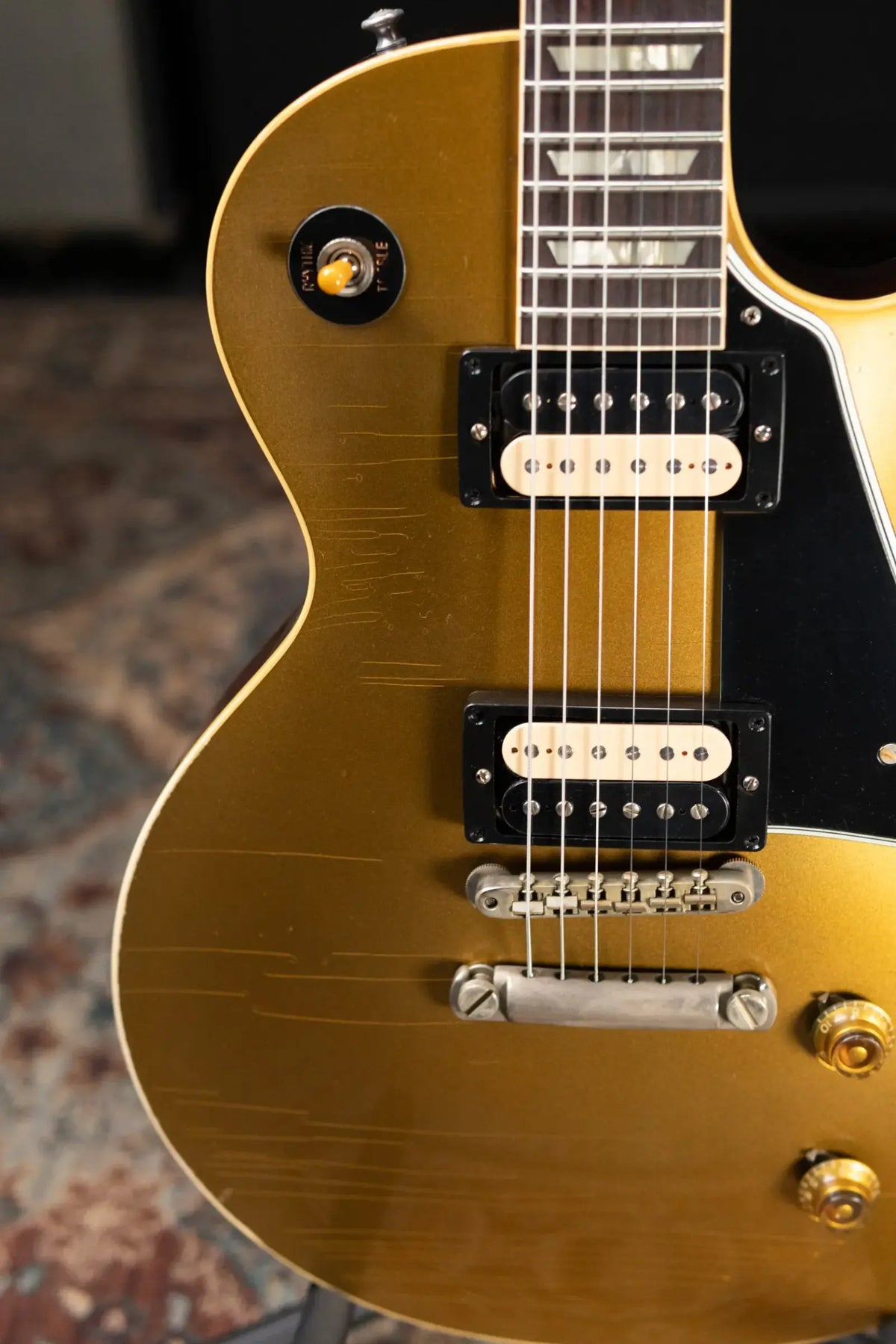 Gibson Custom Shop Limited Edition 1957 Les Paul Reissue Murphy Lab Electric Guitar - Goldtop Dark Back Light Aged with Hardshell Case