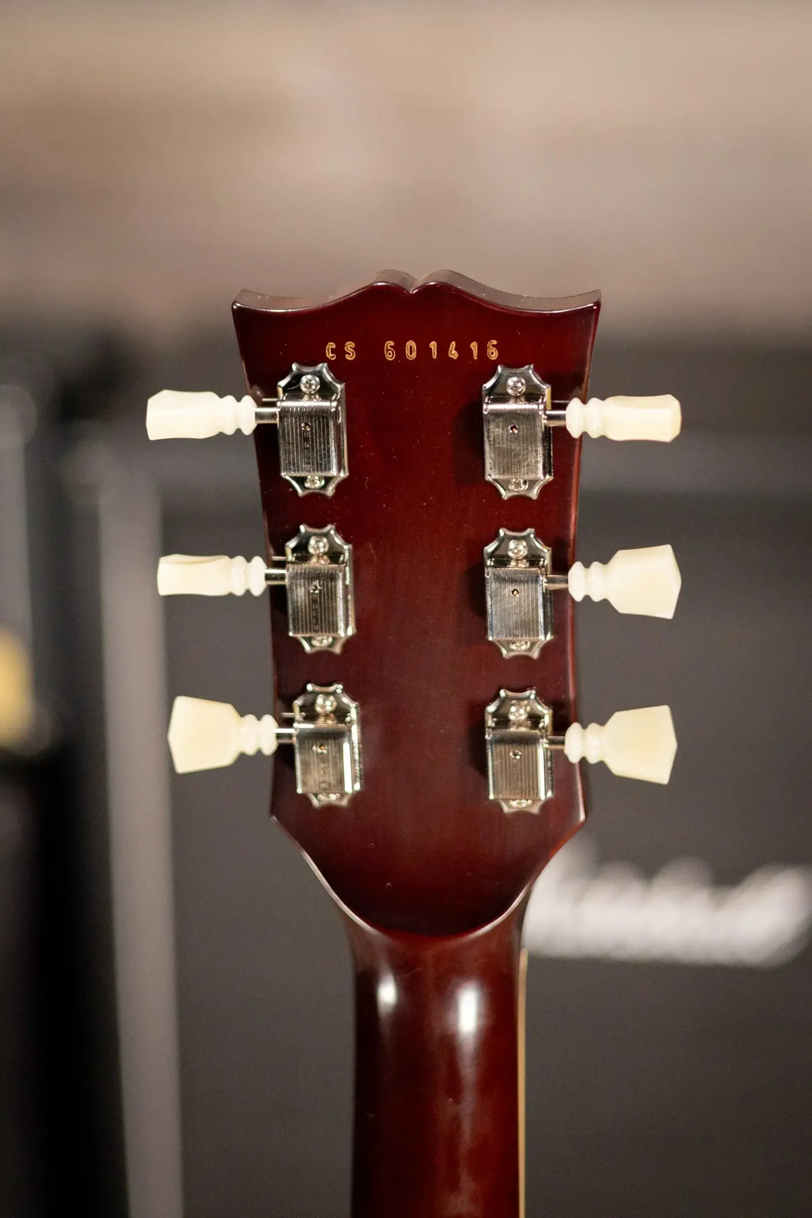 Gibson Custom Shop Limited Edition 1976 Les Paul Deluxe Reissue Electric Guitar - Red Sparkle VOS with Hardshell Case