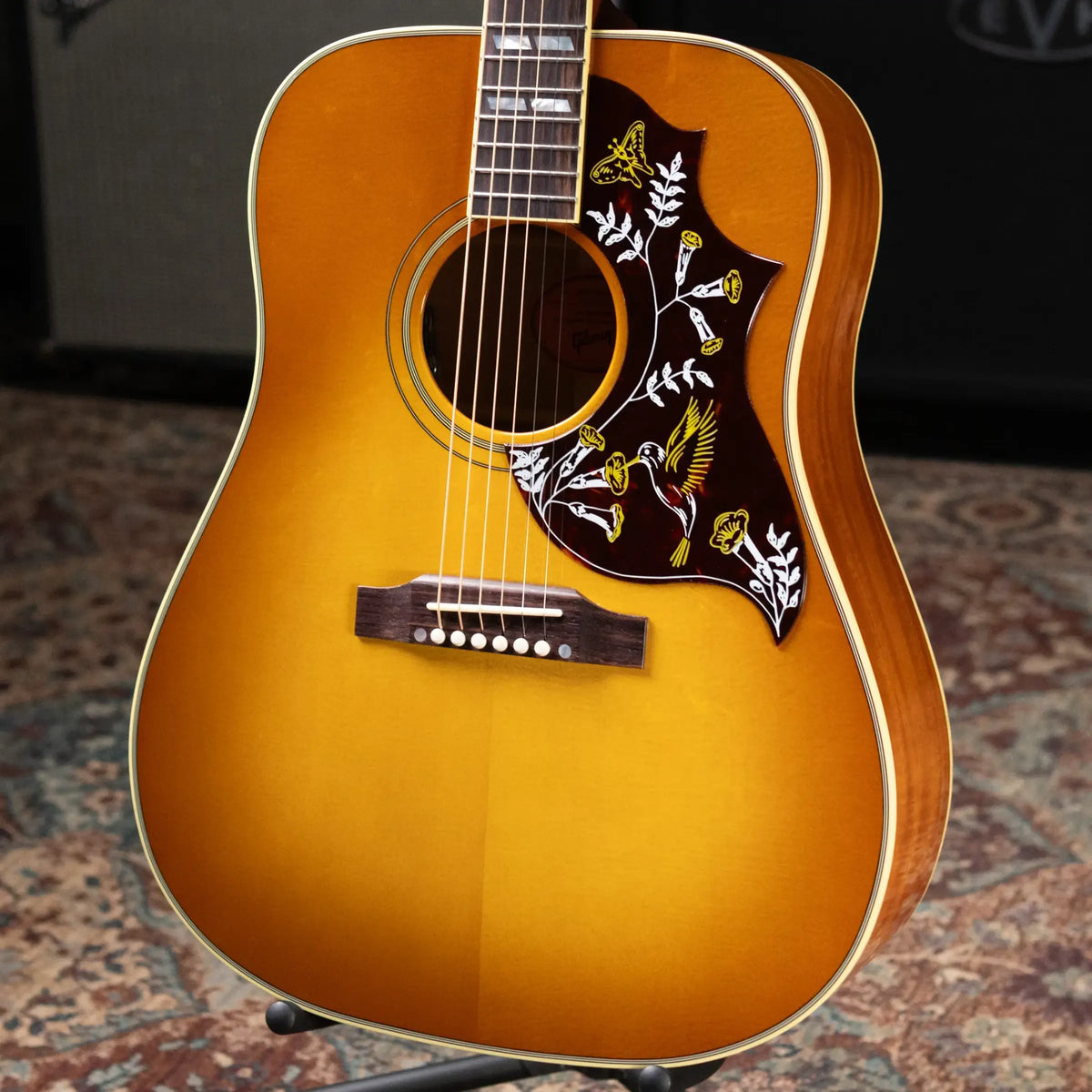 Gibson Hummingbird Original HiFi DNA Acoustic/Electric Guitar - Heritage Cherry Sunburst with Hardshell Case