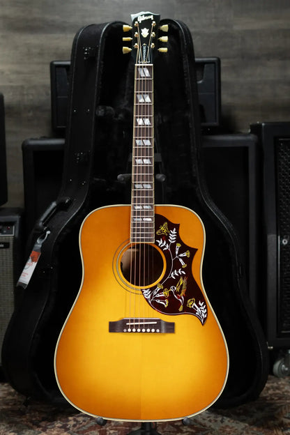 Gibson Hummingbird Original HiFi DNA Acoustic/Electric Guitar - Heritage Cherry Sunburst with Hardshell Case