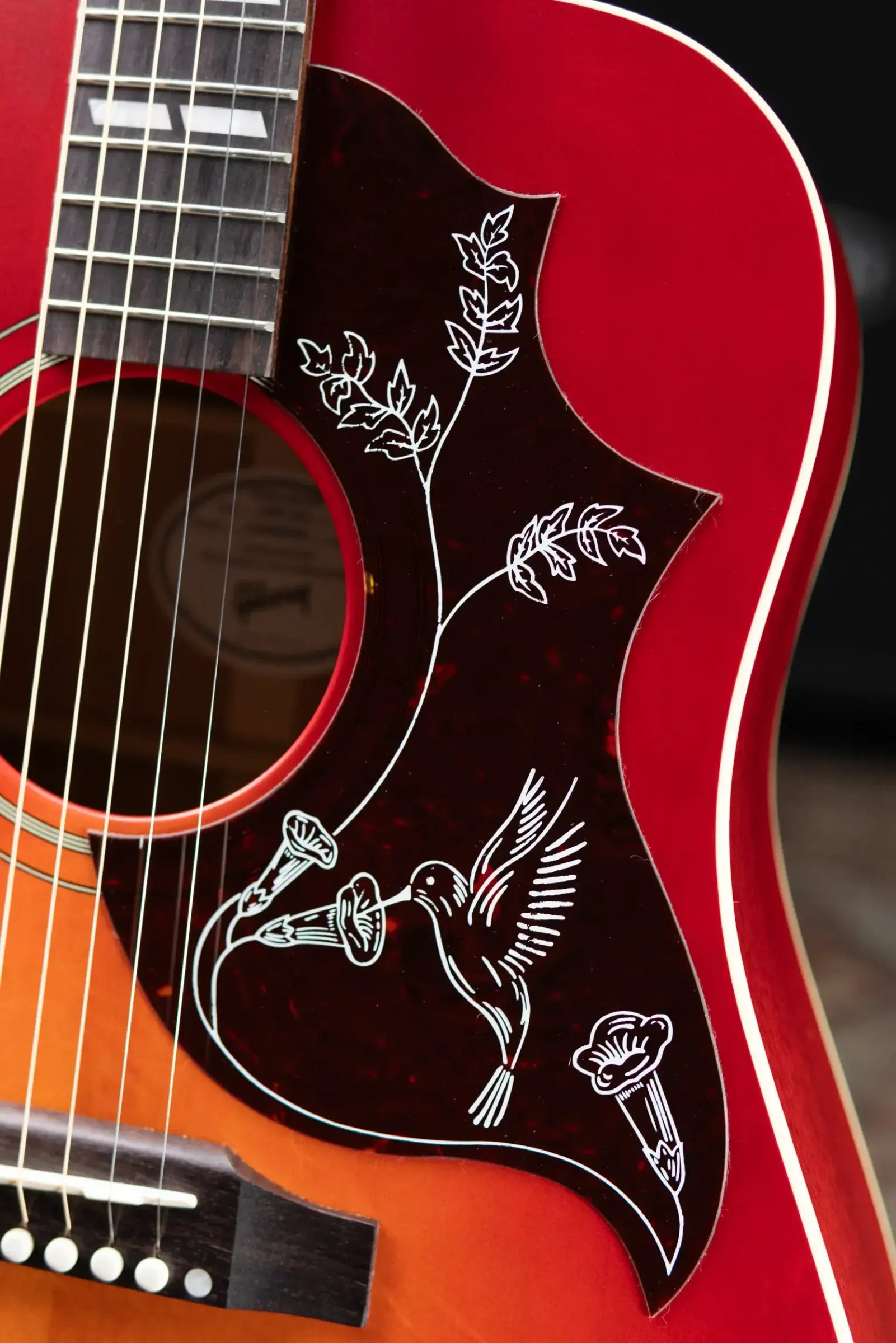 Gibson Hummingbird Special Acoustic/Electric Guitar - Satin Vintage Cherry Sunburst with Gig Bag
