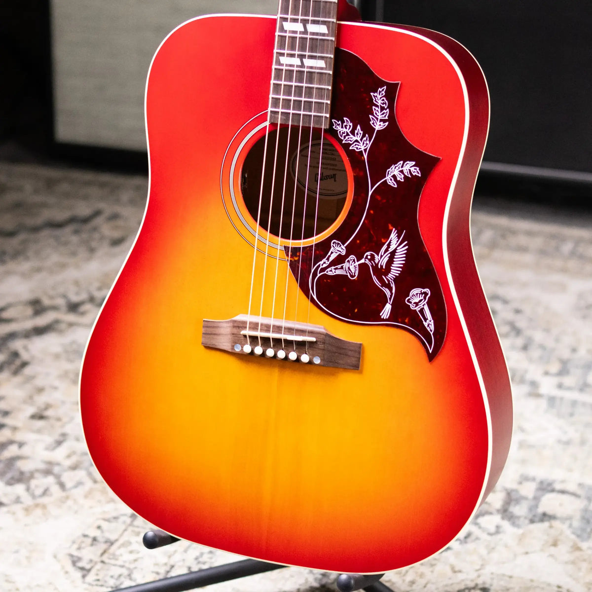 Gibson Hummingbird Special Acoustic/Electric Guitar - Satin Vintage Cherry Sunburst with Gig Bag