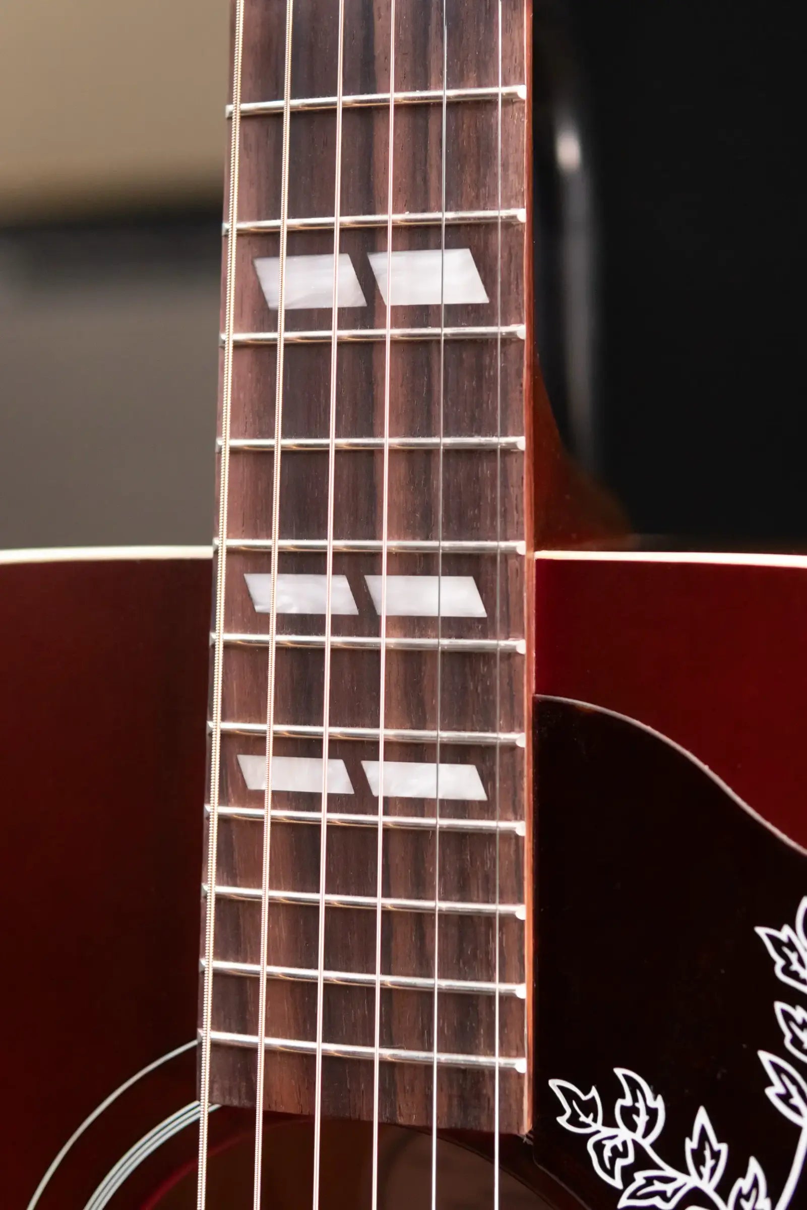Gibson Hummingbird Special Dreadnought Acoustic/Electric Guitar - Satin Wine Red with Gig Bag