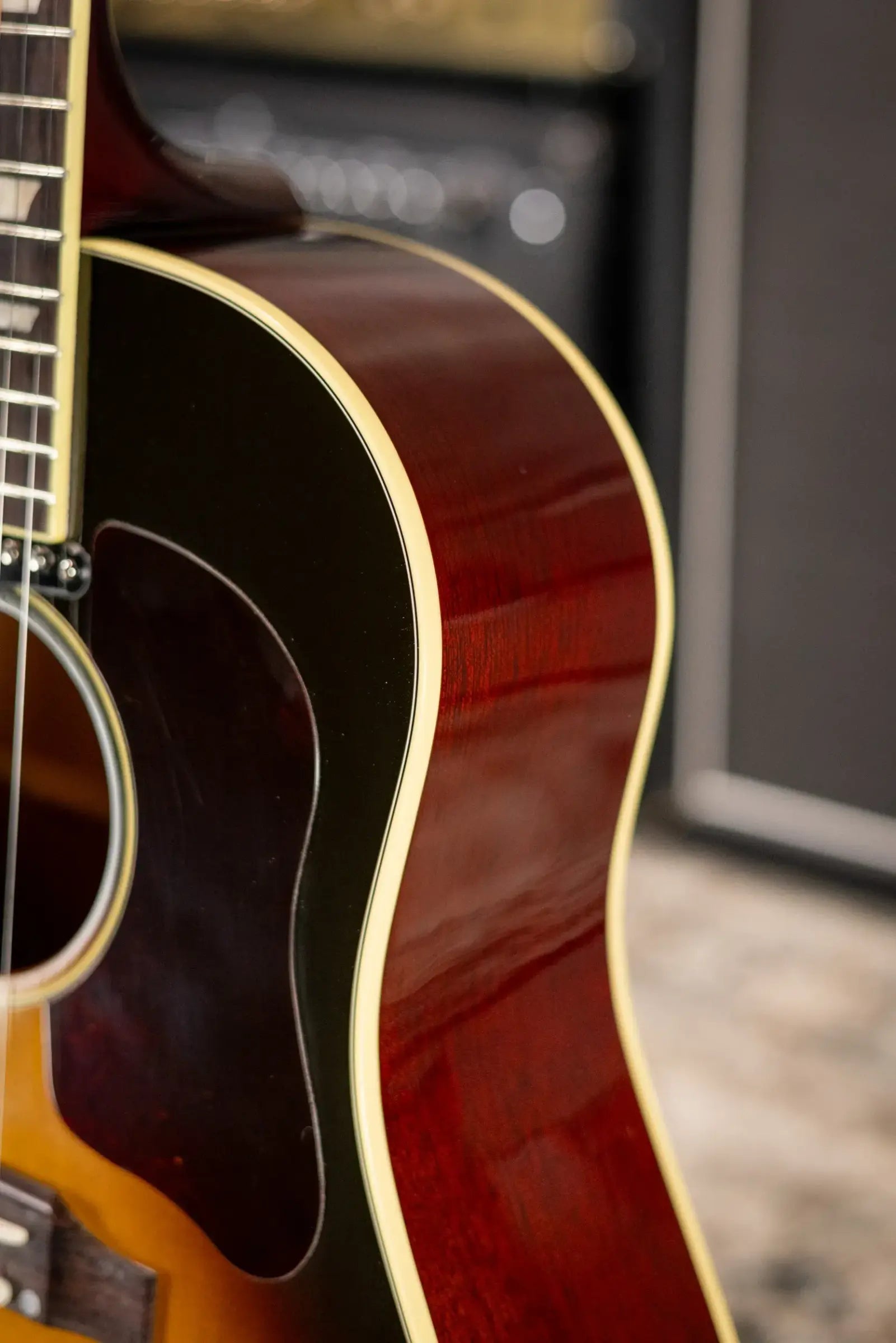 Gibson J-160E Original Acoustic/Electric Guitar - Vintage Sunburst with Hardshell Case