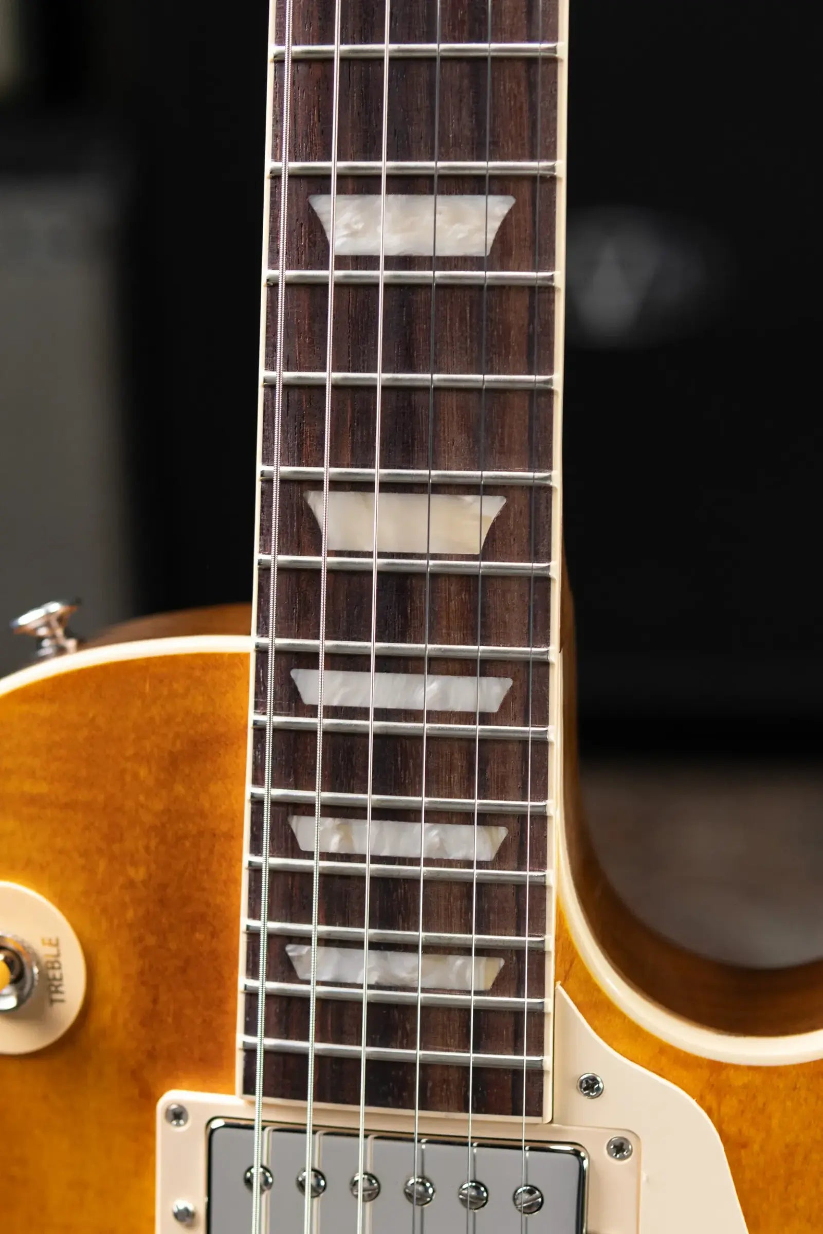 Gibson Les Paul Standard '60s Figured Top Electric Guitar - Honey Amber with Hardshell Case