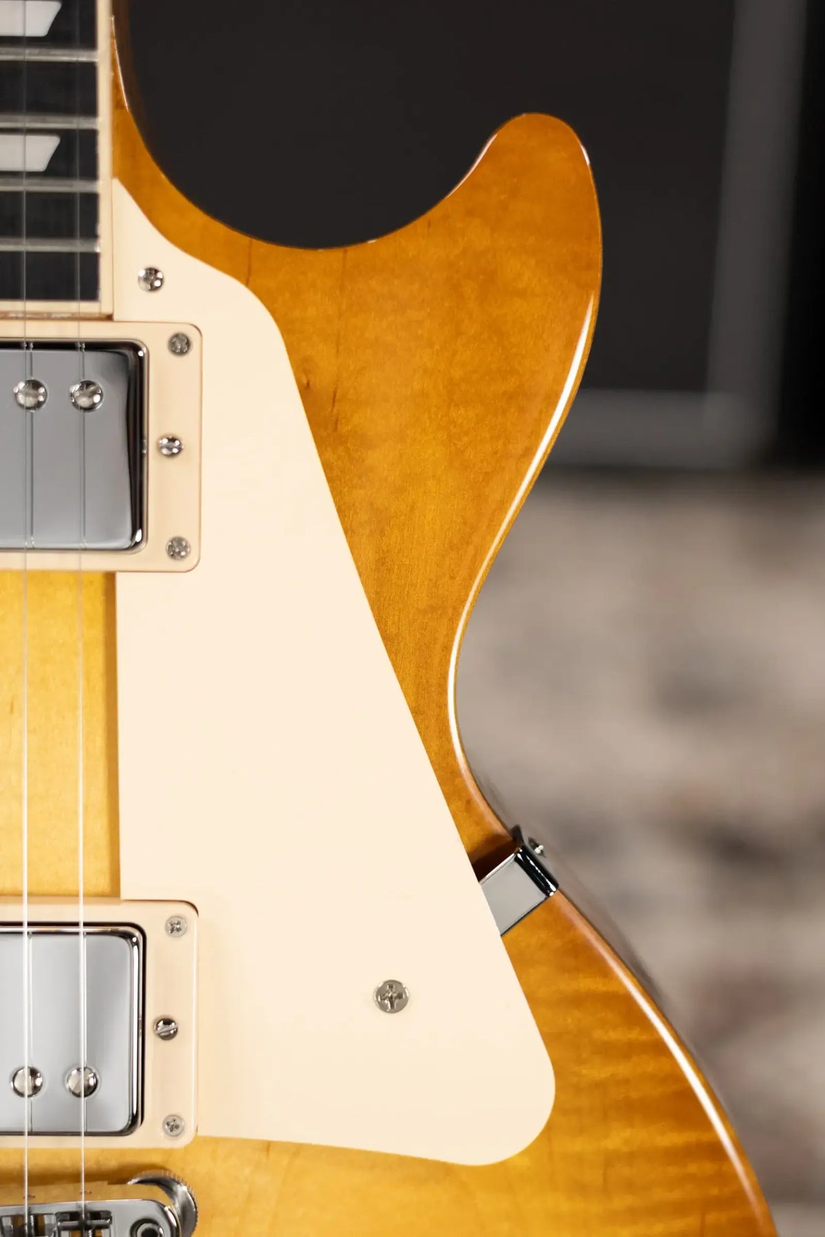 Gibson Les Paul Studio Session Electric Guitar - Honeyburst with Gig Bag