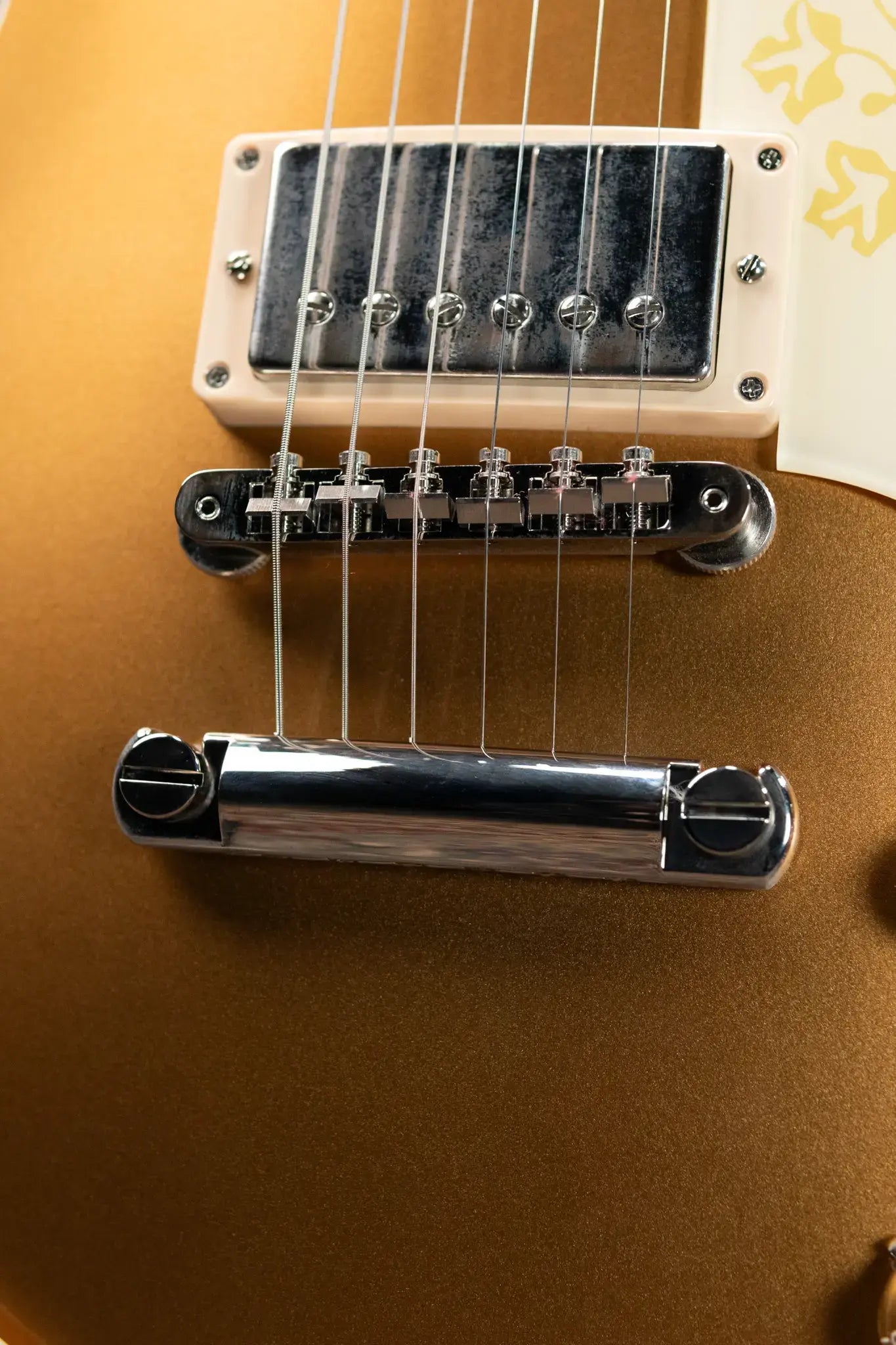 Gibson Mary Ford Signature Les Paul Standard Electric Guitar - Gold Top/Cherry Back with Hardshell Case