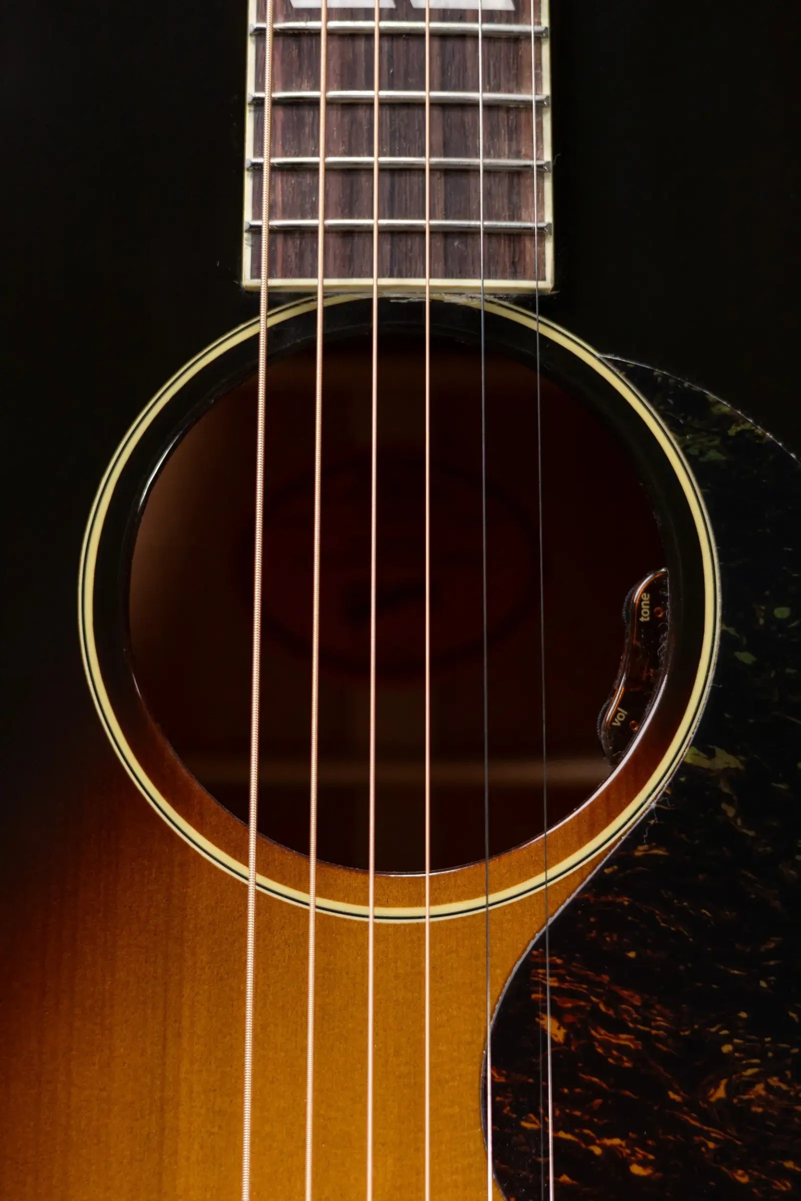 Gibson Nathaniel Rateliff Signature LG-2 Western Acoustic/Electric Guitar - Vintage Sunburst with Hardshell Case