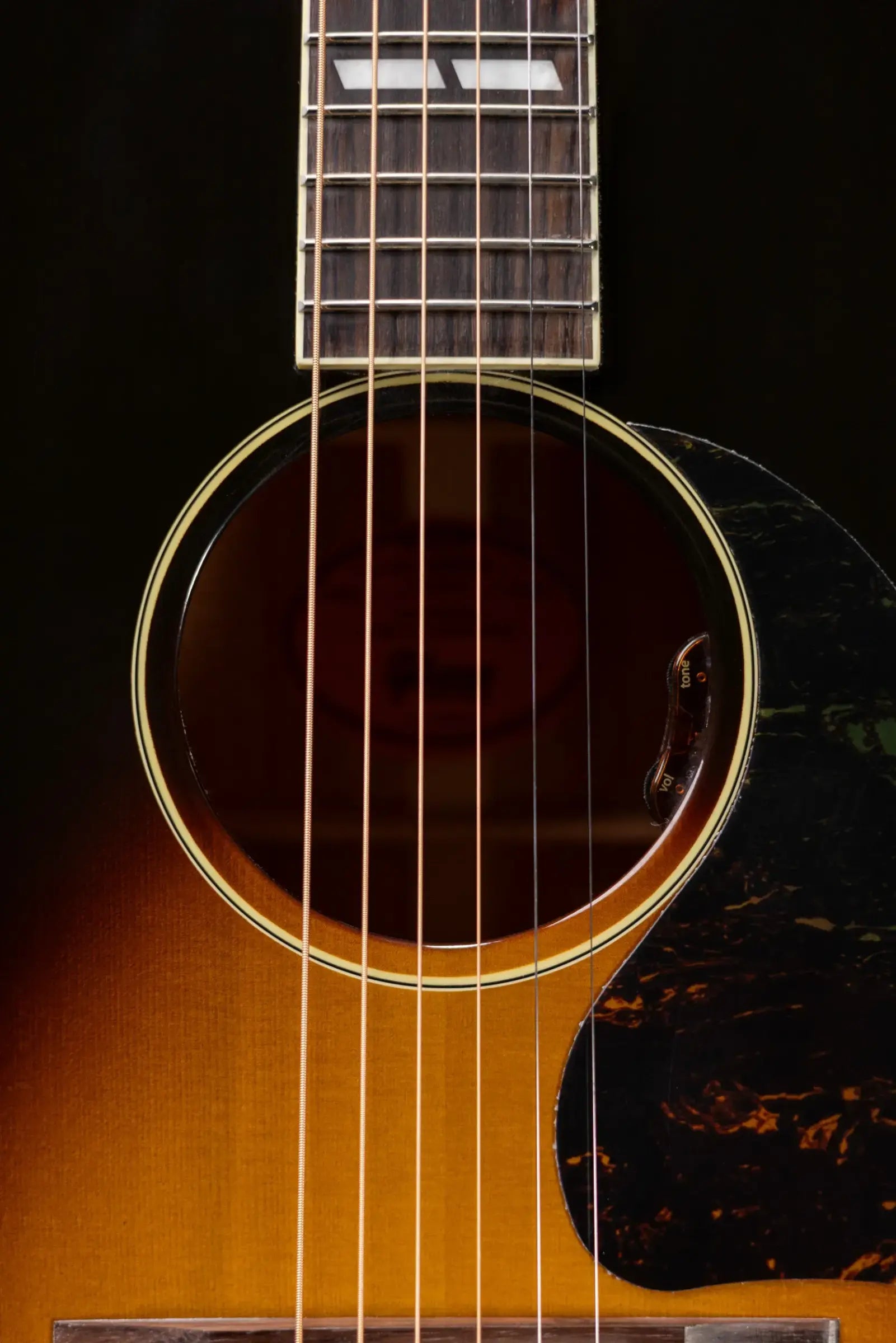 Gibson Nathaniel Rateliff Signature LG-2 Western Acoustic/Electric Guitar - Vintage Sunburst with Hardshell Case