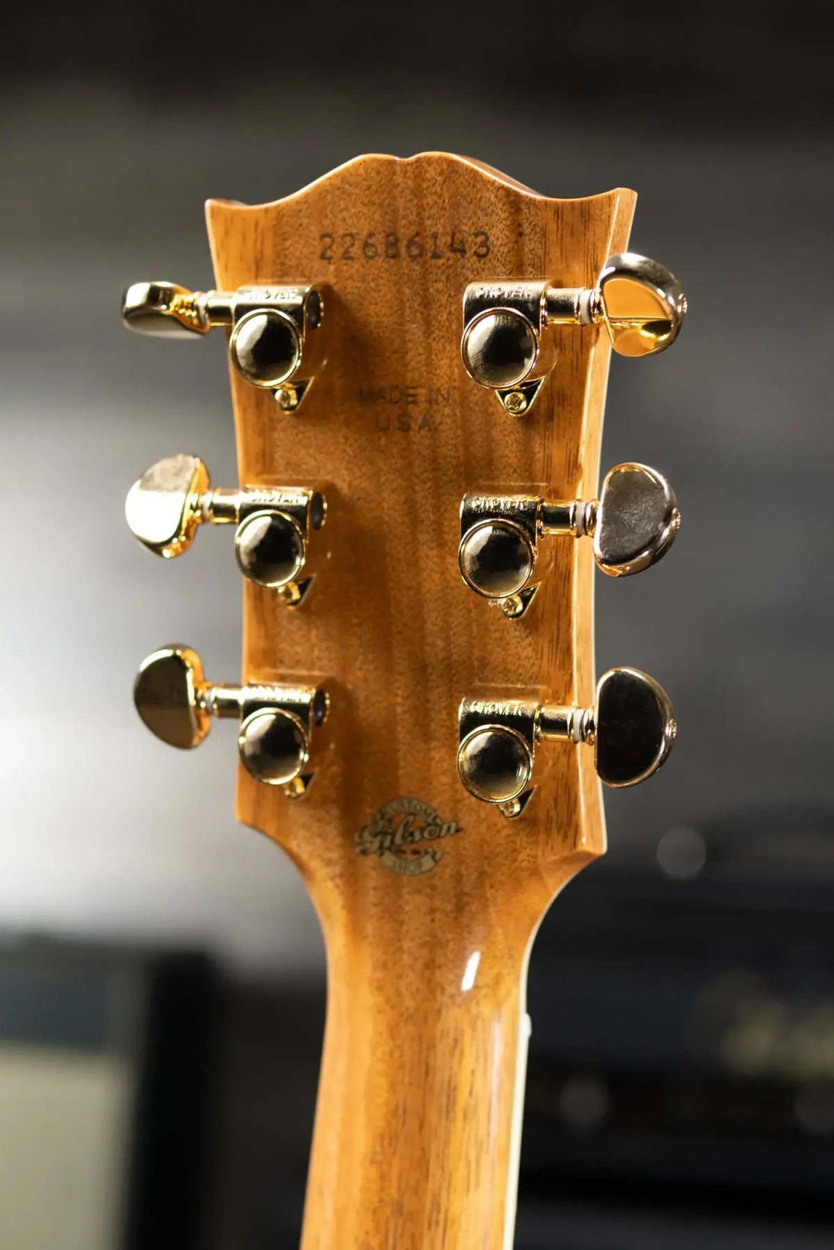 Gibson SJ-200 Elegant Koa Left-Handed Jumbo Acoustic/Electric Guitar - Honey Burst with Hardshell Case