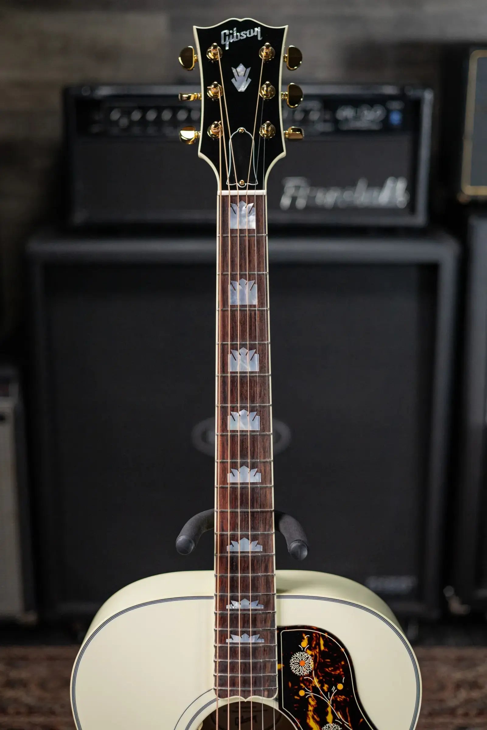 Gibson SJ-200 Standard Acoustic/Electric Guitar - Classic White with Hardshell Case