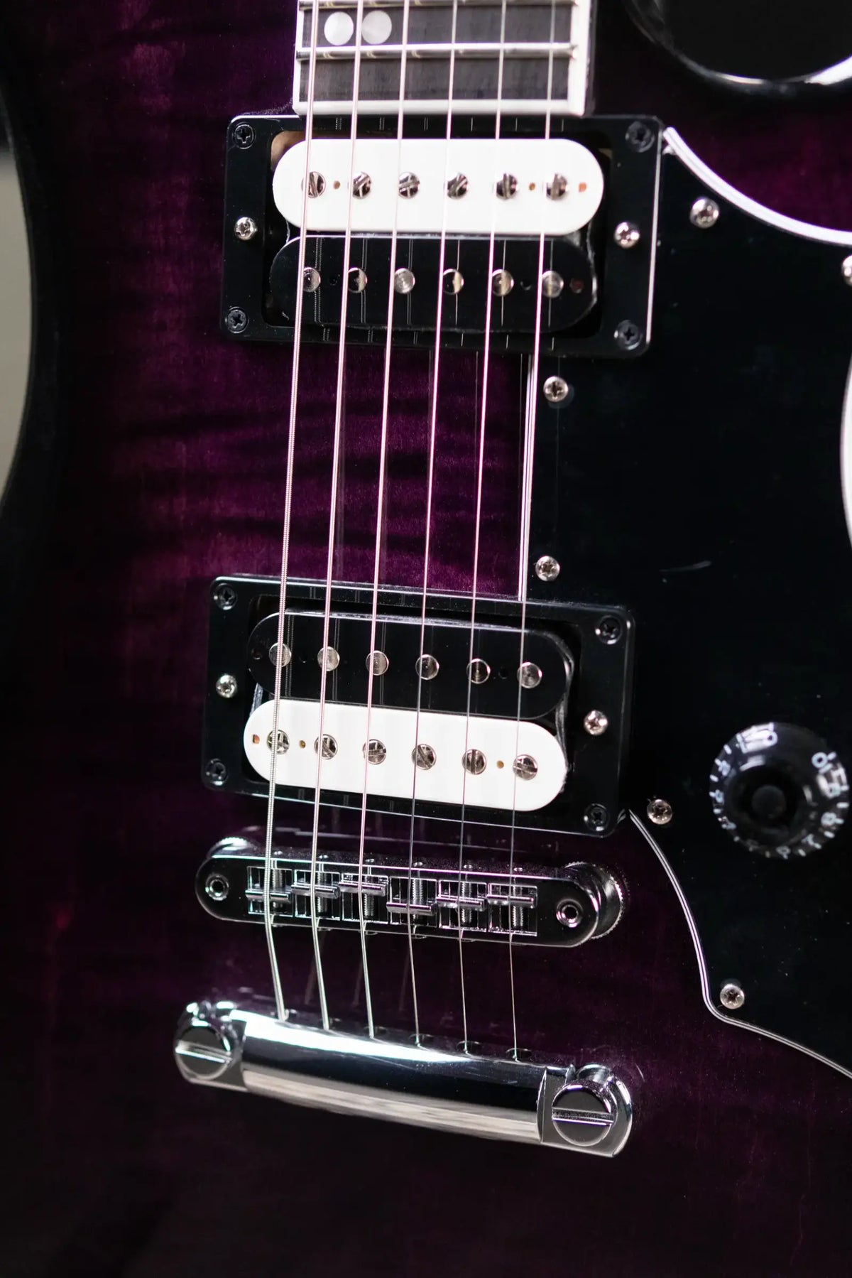 Gibson Victory Figured Top Electric Guitar - Dark Purple Burst with Hardshell Case - Demo