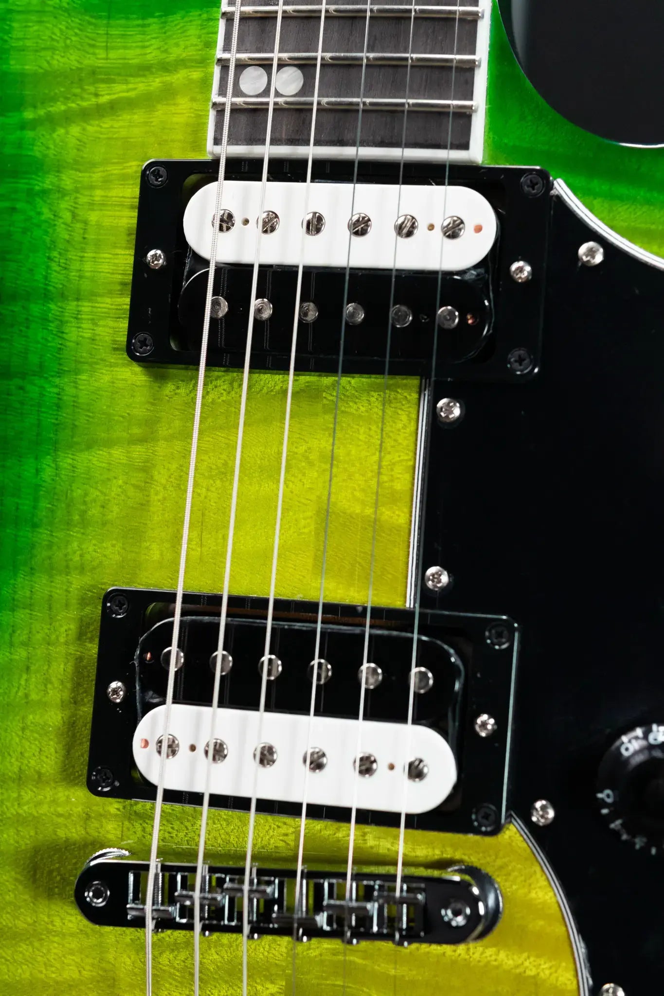 Gibson Victory Figured Top Electric Guitar - Iguana Burst with Hardshell Case