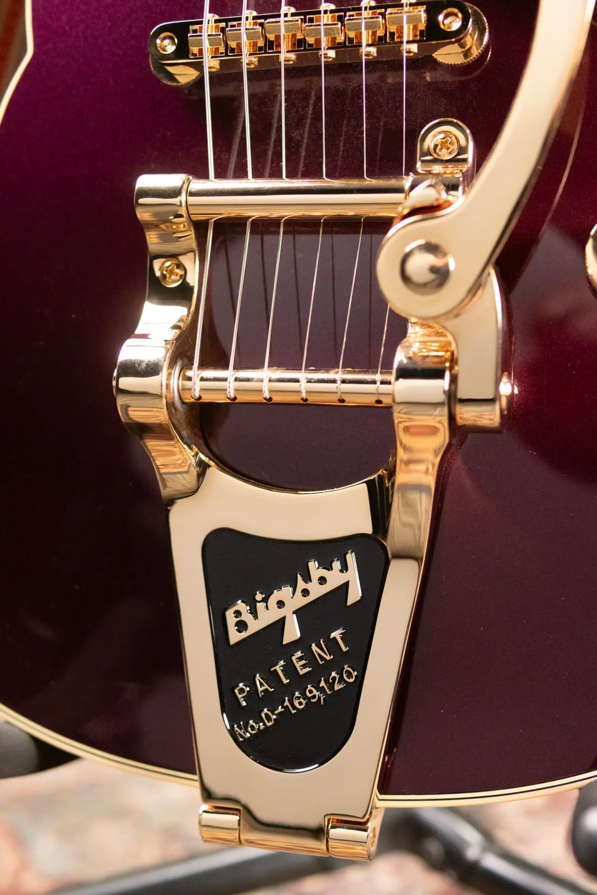 Gretsch Broadkaster Jr. LX Center Block with String-Thru Bigsby Electric Guitar - Blackberry with Hardshell Case - Demo