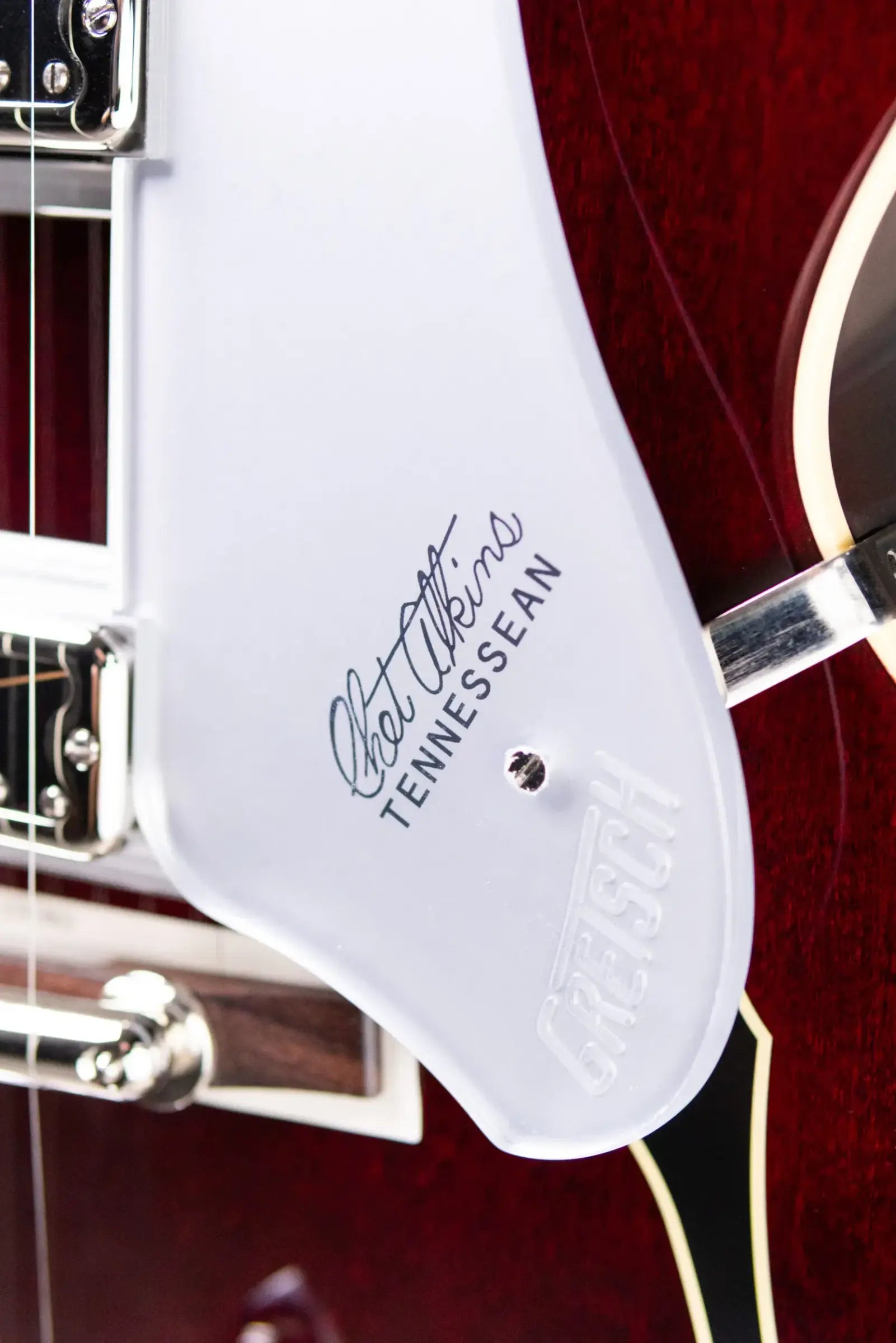 Gretsch G6119T-62 Vintage Select Edition '62 Tennessean Hollow Body with Bigsby Electric Guitar - Dark Cherry Stain with Hardshell Case