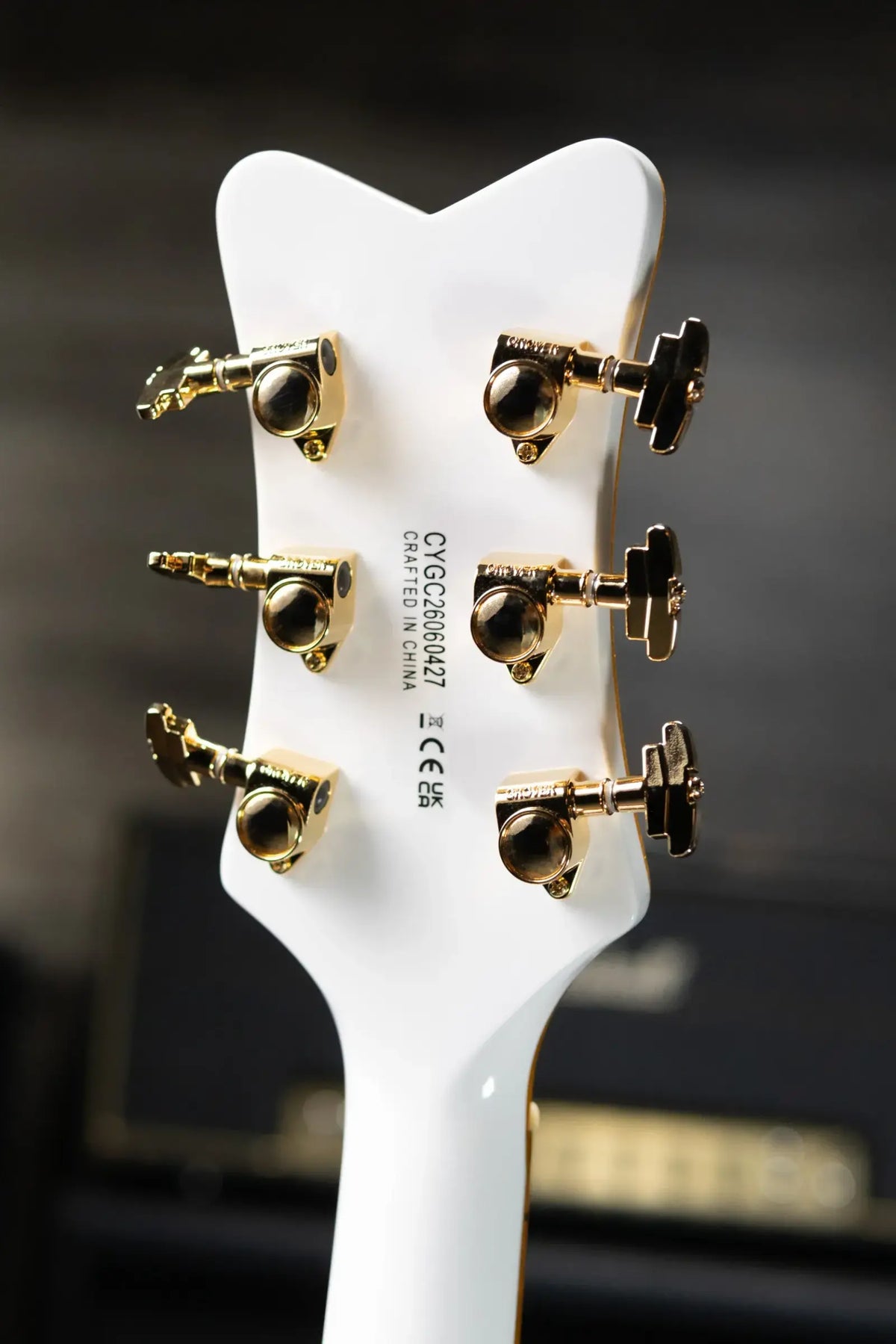 Gretsch Synchromatic Falcon Hollow Body Single-Cut with Bigsby Electric Guitar - Snowcrest White with Hardshell Case