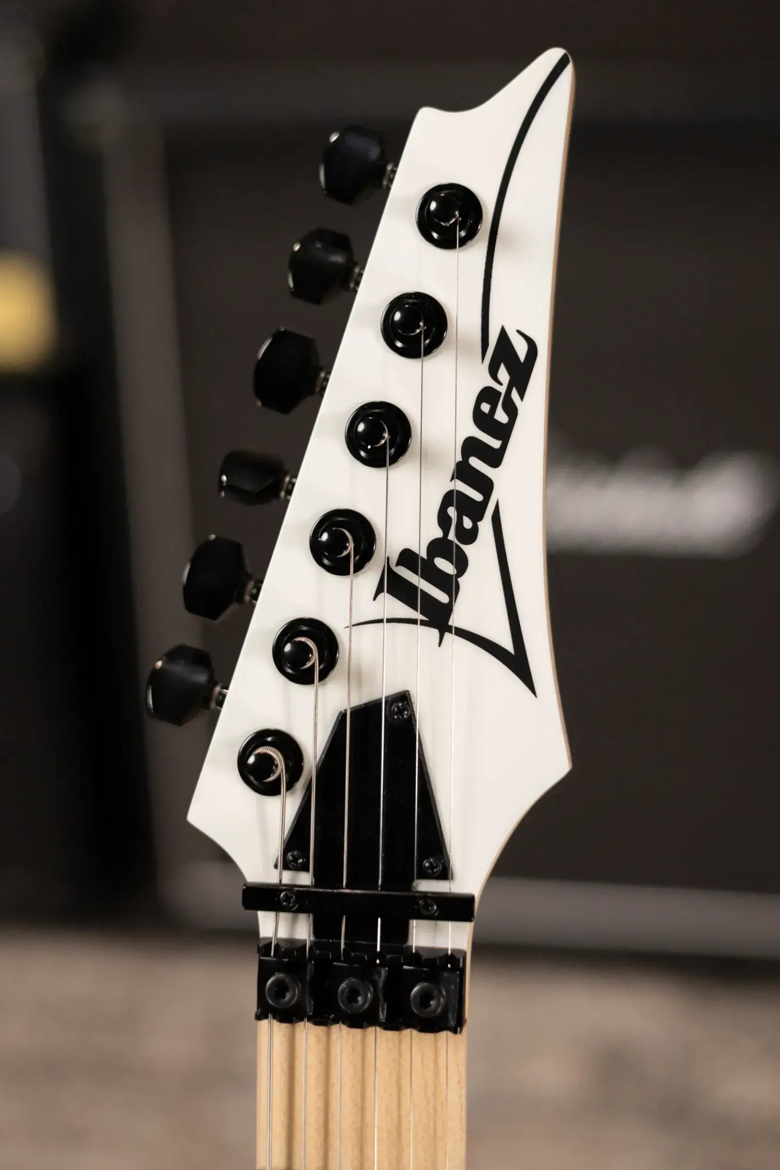 Ibanez RG550 Genesis Collection Electric Guitar - White Flat