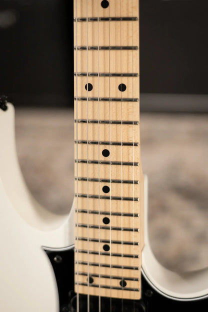 Ibanez RG550 Genesis Collection Electric Guitar - White Flat