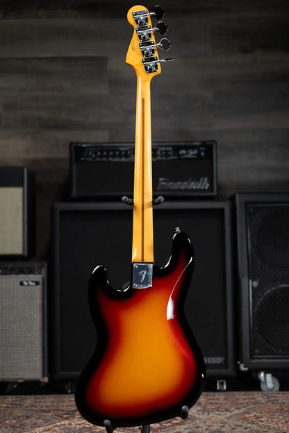 Fender Vintera III Early '70s Jazz Bass - 3-Color Sunburst with Gig Bag