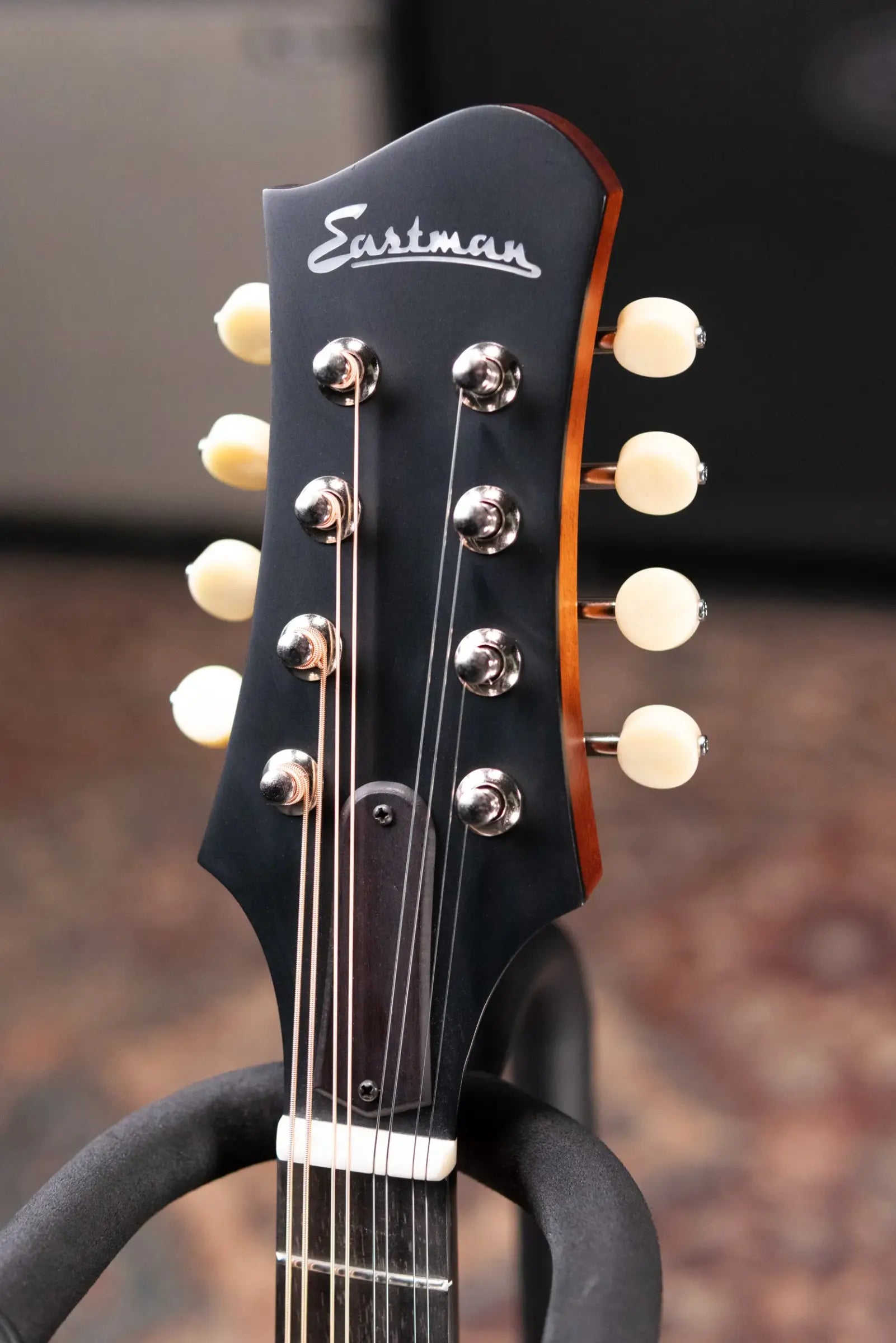 Eastman MD305 A-Style Mandolin - Amberburst with Gig Bag