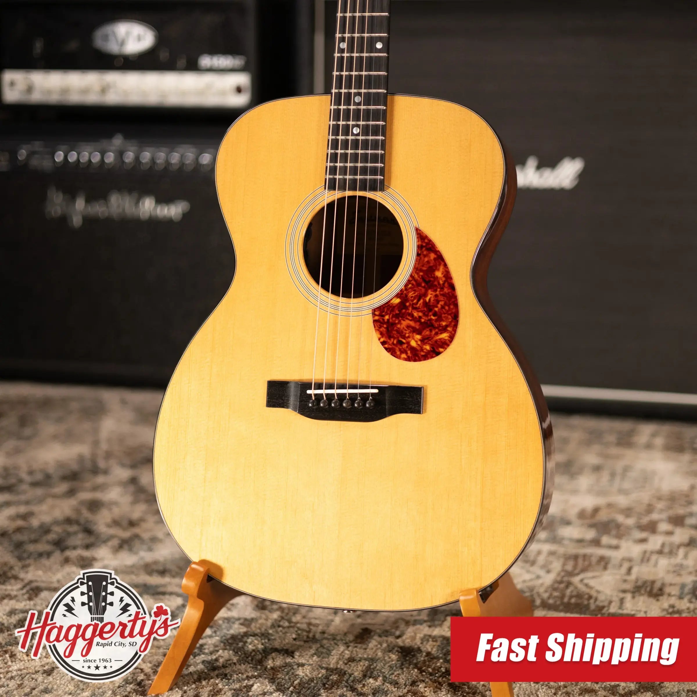 Eastman E1OM-DLX Acoustic/Electric Guitar