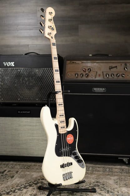 Squier Affinity Series Active Jazz Bass - Olympic White