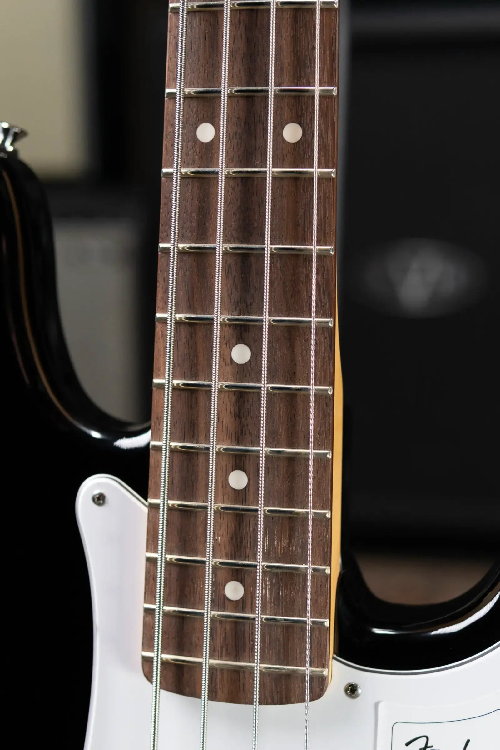 Fender Standard Precision Bass - Black