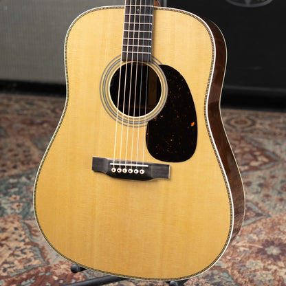 Martin HD-28E Standard Series Acoustic/Electric Guitar with Hardshell Case