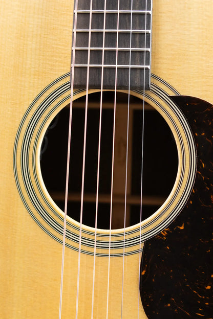 Martin HD-28E Standard Series Acoustic/Electric Guitar with Hardshell Case
