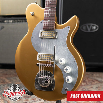 Eastman Guitars FullerTone Offset '62 Electric Guitar - Gold with Gig Bag