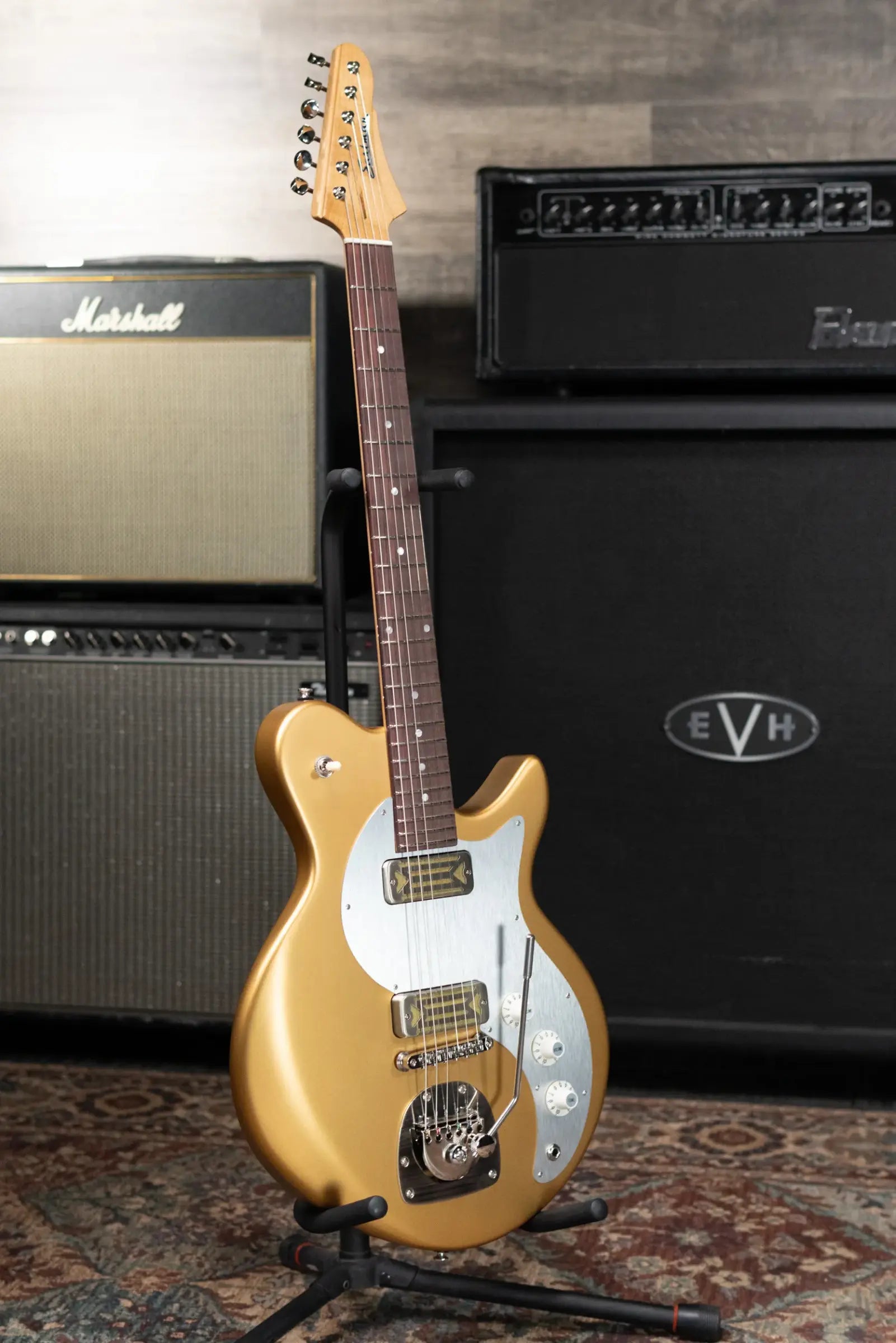 Eastman Guitars FullerTone Offset '62 Electric Guitar - Gold with Gig Bag