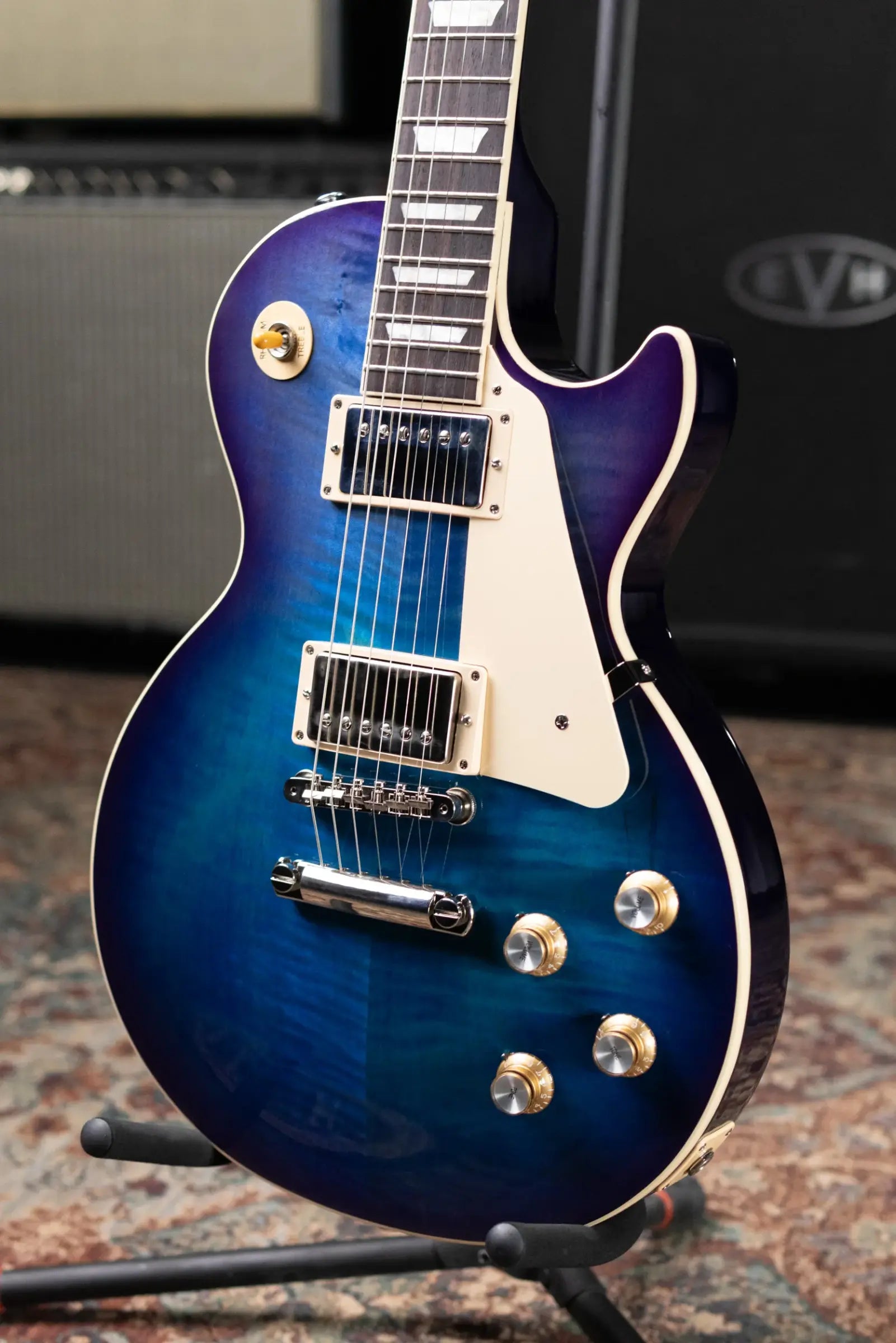 Gibson Les Paul Standard 60s Figured Top Electric Guitar - Blueberry Burst with Hardshell Case