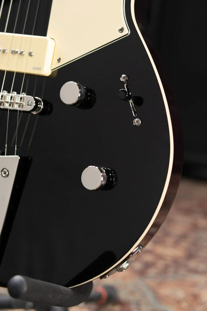Yamaha RSS02T BL Revstar Standard Electric Guitar - Black with Gig Bag