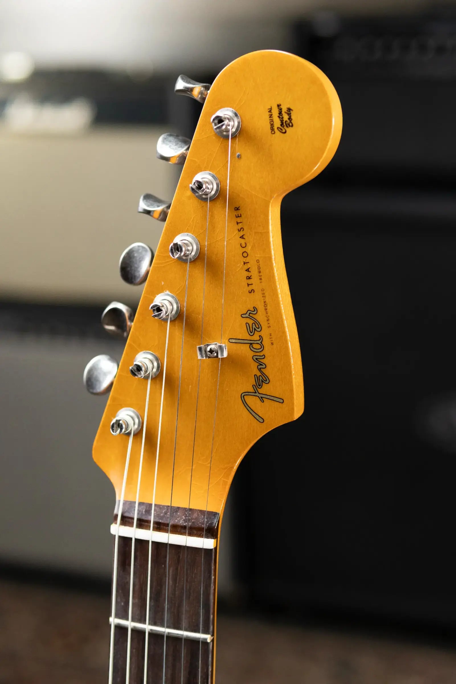 Fender Dealer Exclusive Vintera Road Worn '60s Stratocaster, Rosewood Fingerboard Electric Guitar - 3-Color Sunburst with Hardshell Case