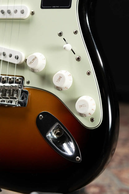 Fender Dealer Exclusive Vintera Road Worn '60s Stratocaster, Rosewood Fingerboard Electric Guitar - 3-Color Sunburst with Hardshell Case