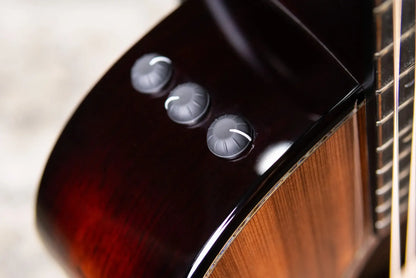 Taylor Builder's Edition 912ce Grand Concert Acoustic/Electric Guitar - Sinker Redwood/Honduran Rosewood with Hardshell Case