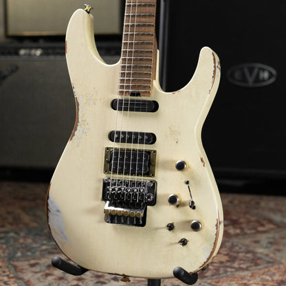 Jackson Custom Shop Special Edition PC1 Phil Collen Signature HSS FR84 Electric Guitar - Nitro Tour Relic Vanilla Shake with Hardshell Case