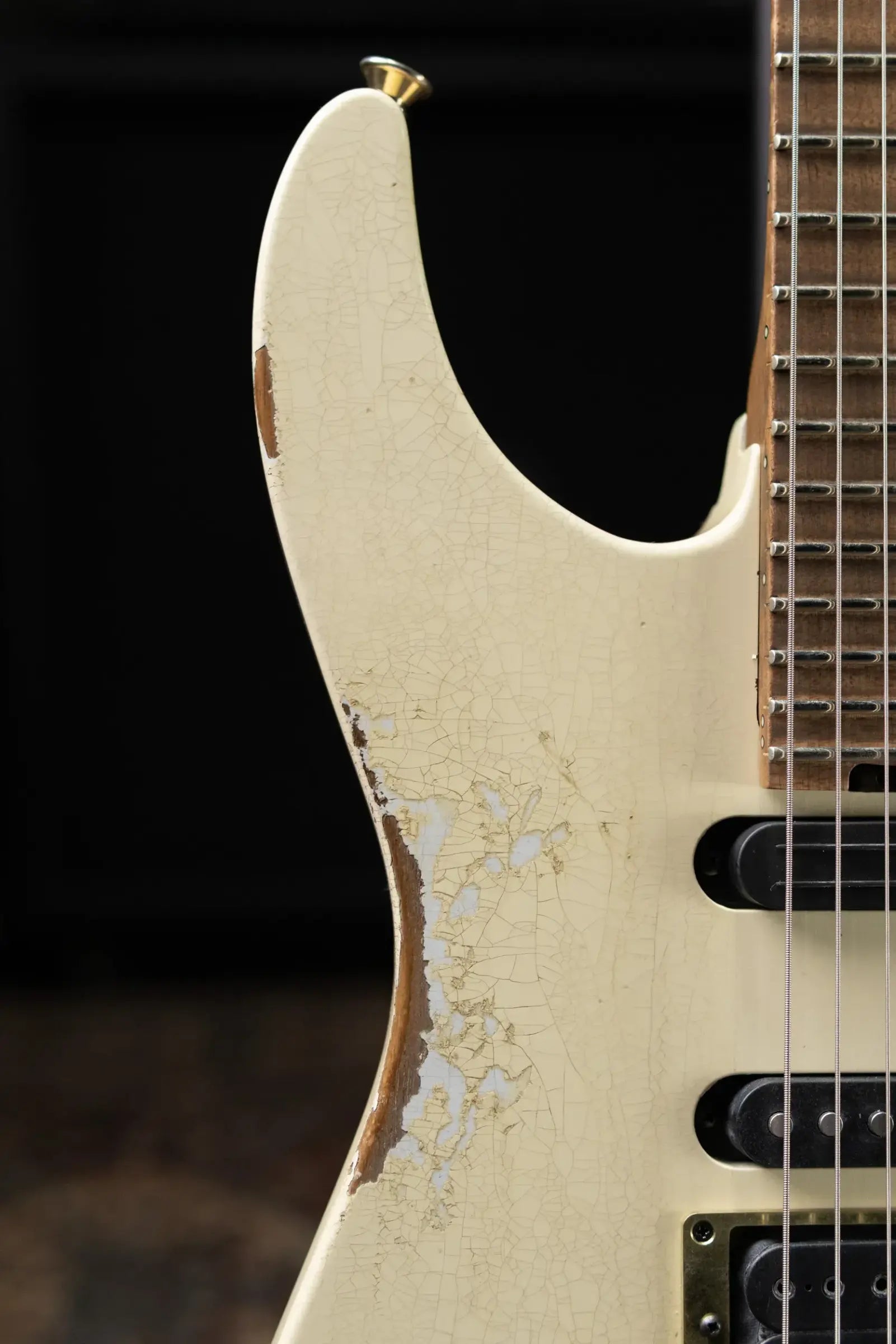 Jackson Custom Shop Special Edition PC1 Phil Collen Signature HSS FR84 Electric Guitar - Nitro Tour Relic Vanilla Shake with Hardshell Case