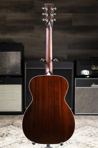 Bourgeois 00-14 Hog Top Downeast Series Acoustic Guitar - All Mahogany with Hardshell Case