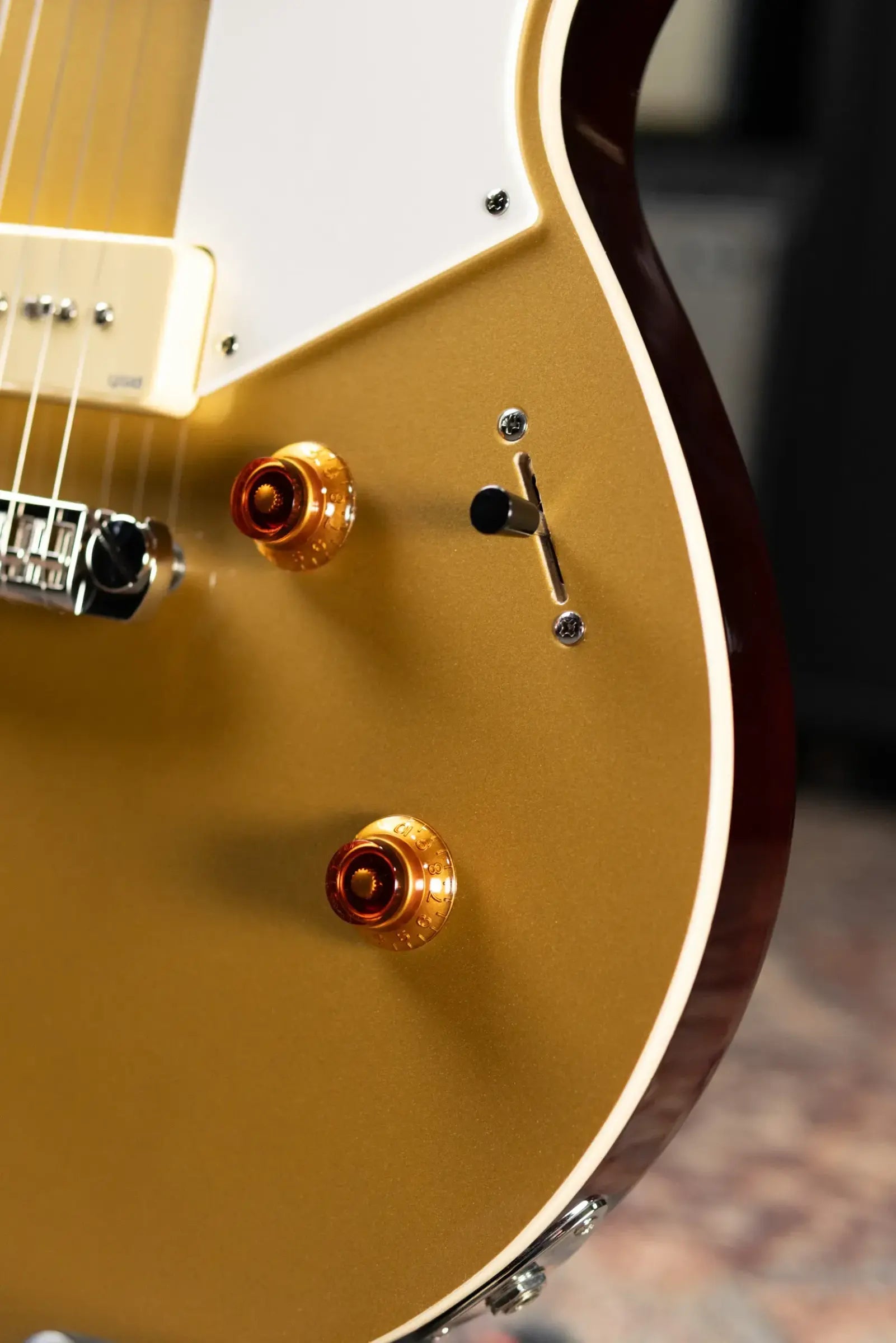Yamaha RS02CB Chris Buck Signature Revstar Electric Guitar - Honey Gold with Gig Bag