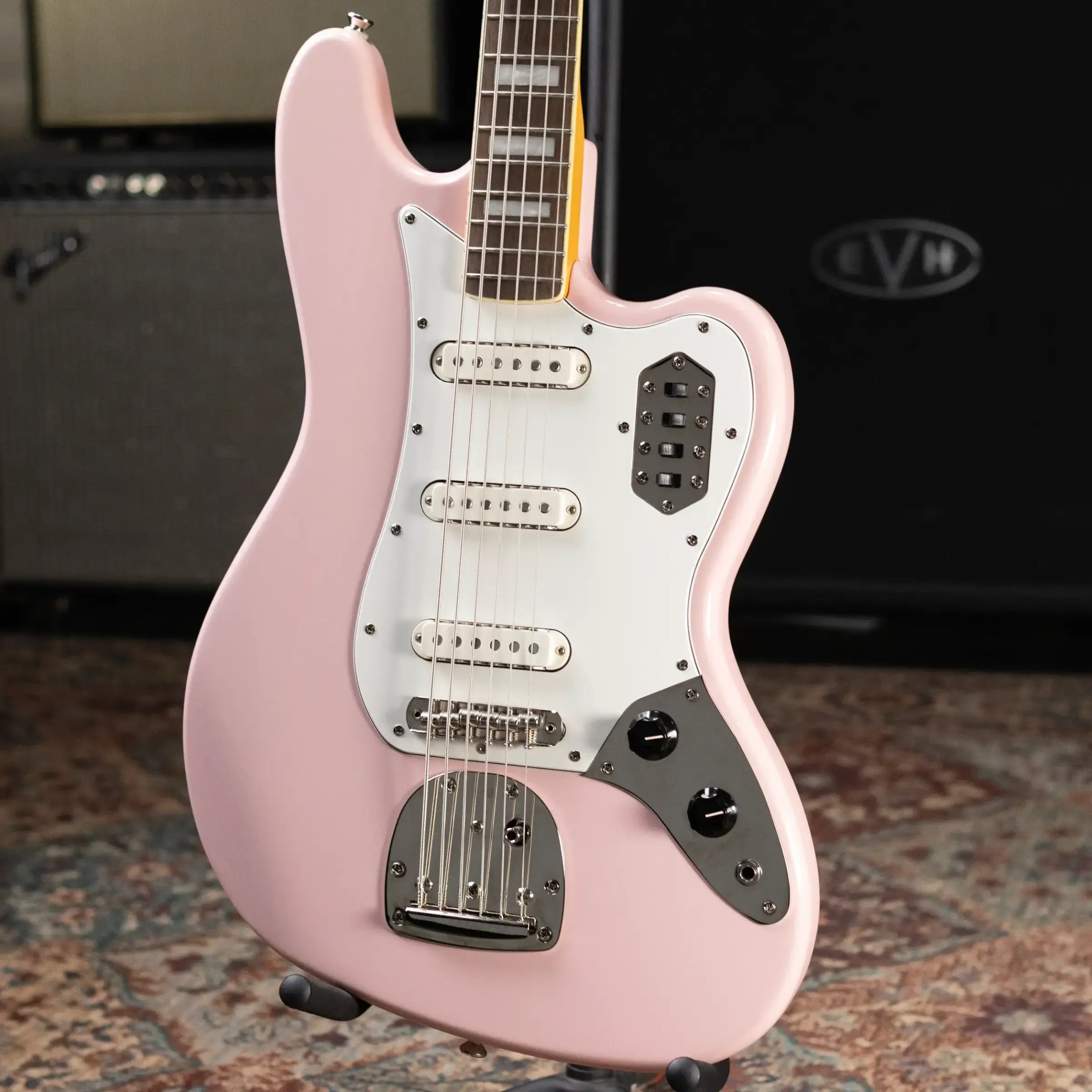 Squier Classic Vibe Bass VI - Shell Pink - Used
