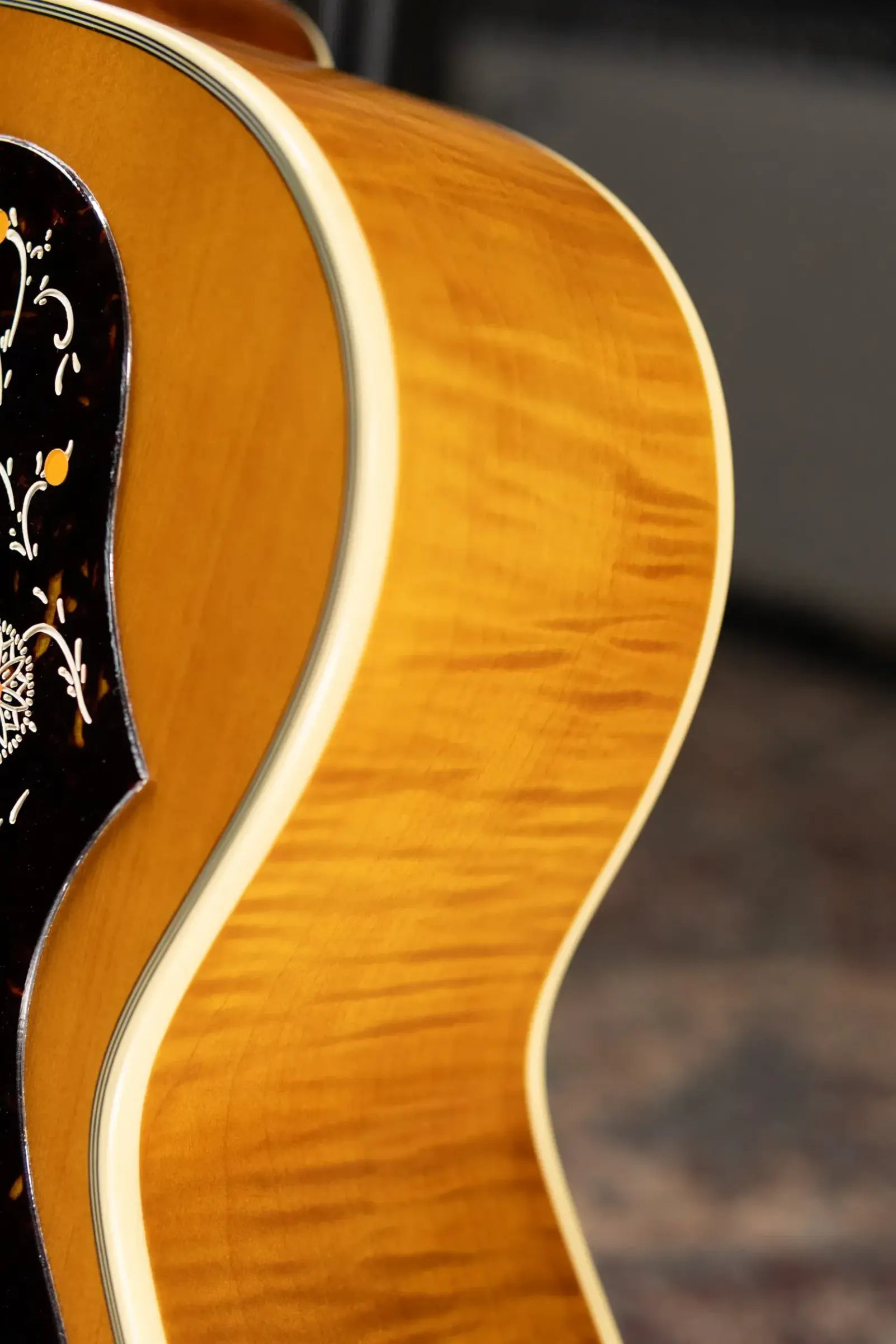 Epiphone 1957 SJ-200 Reissue Acoustic/Electric Guitar - Antique Natural with Hardshell Case